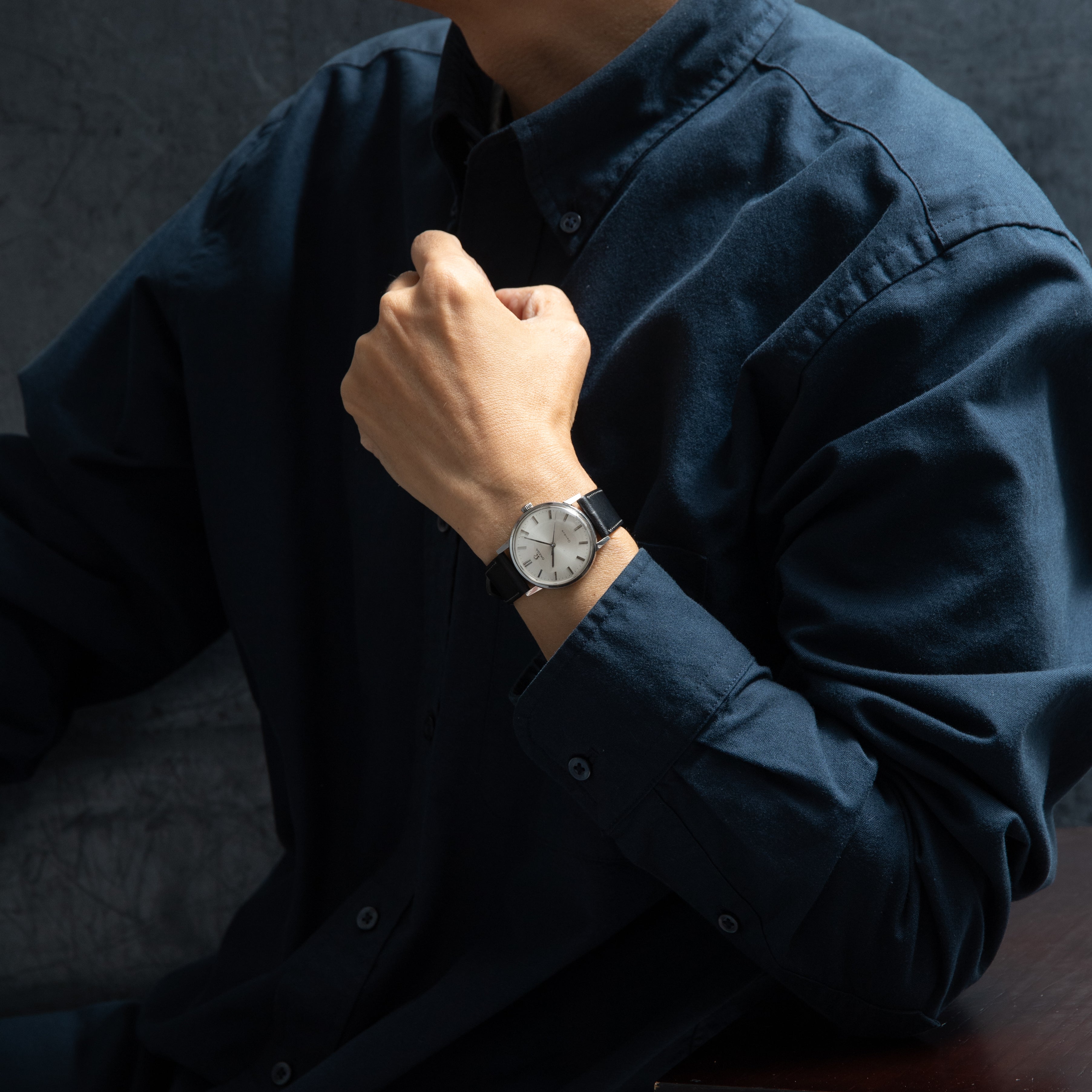 オメガ ジュネーブ 1967年製 手巻き ラウンドケース Ref.135.011 ノンデイト