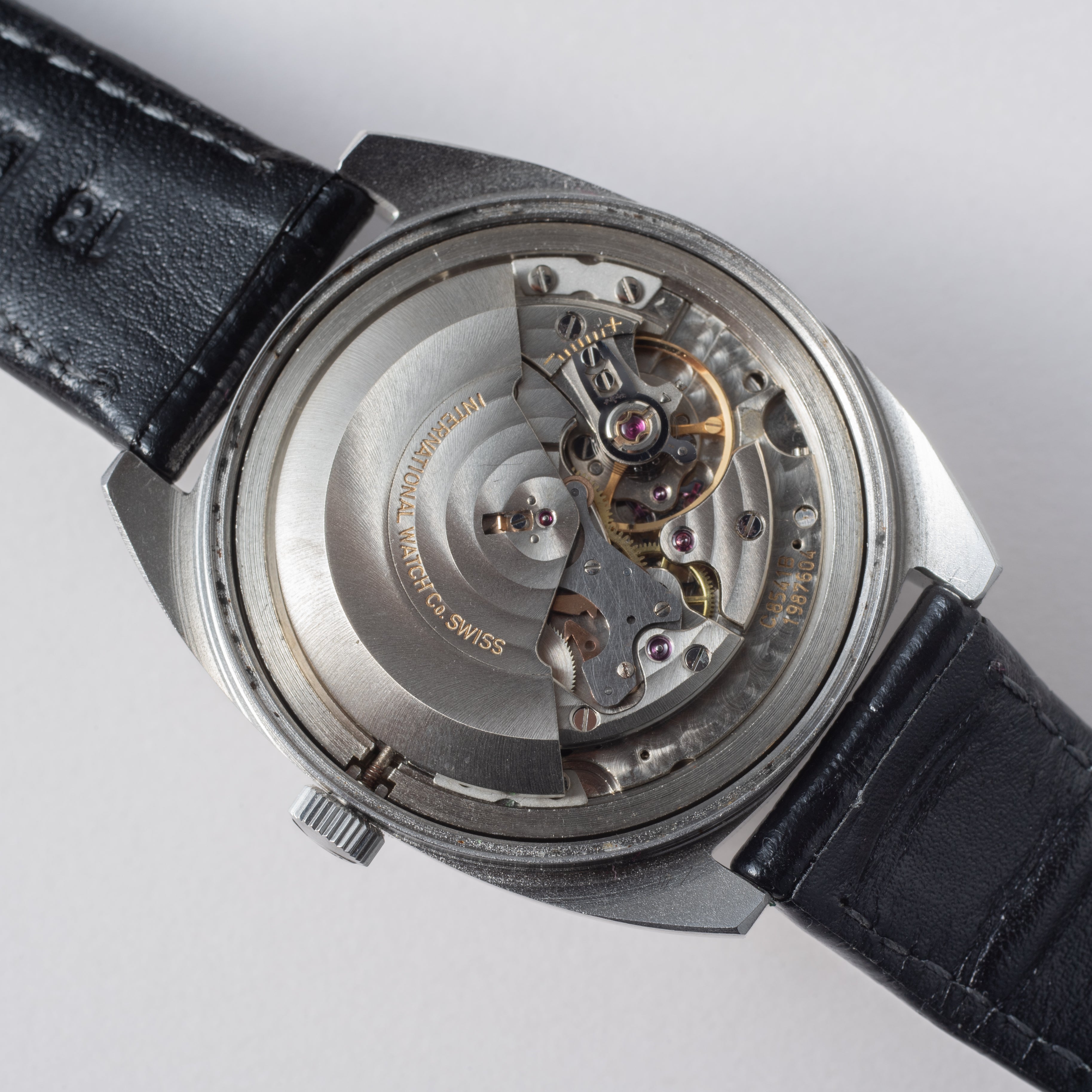 IWC トノー型 チューラーWネーム 1970年製/昭和45年製 純正尾錠付き ペラトン式自動巻き Cal.8541B