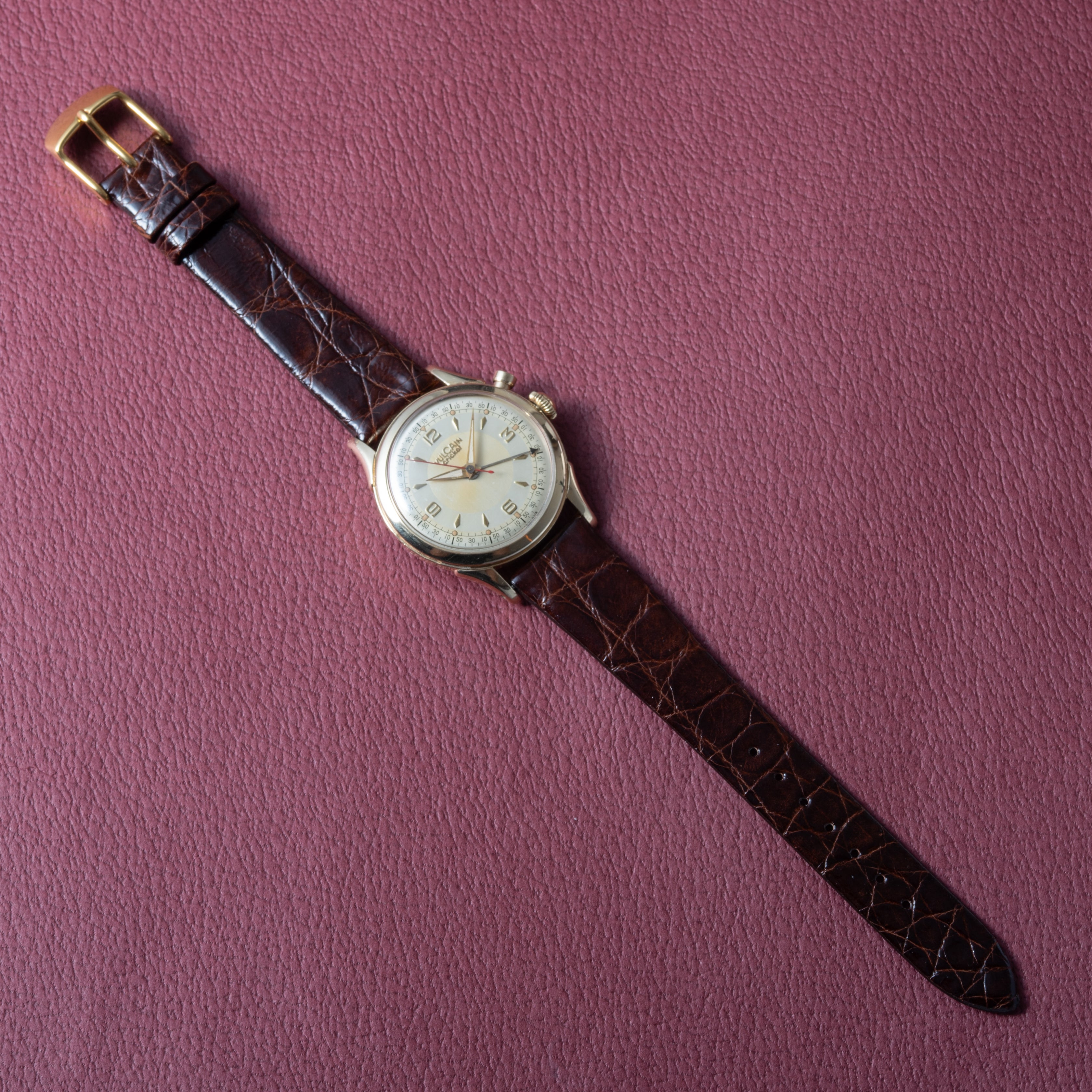 ヴァルカン クリケット グランプリ 1950年代製 手巻き 金張りケース オリジナルダイヤル