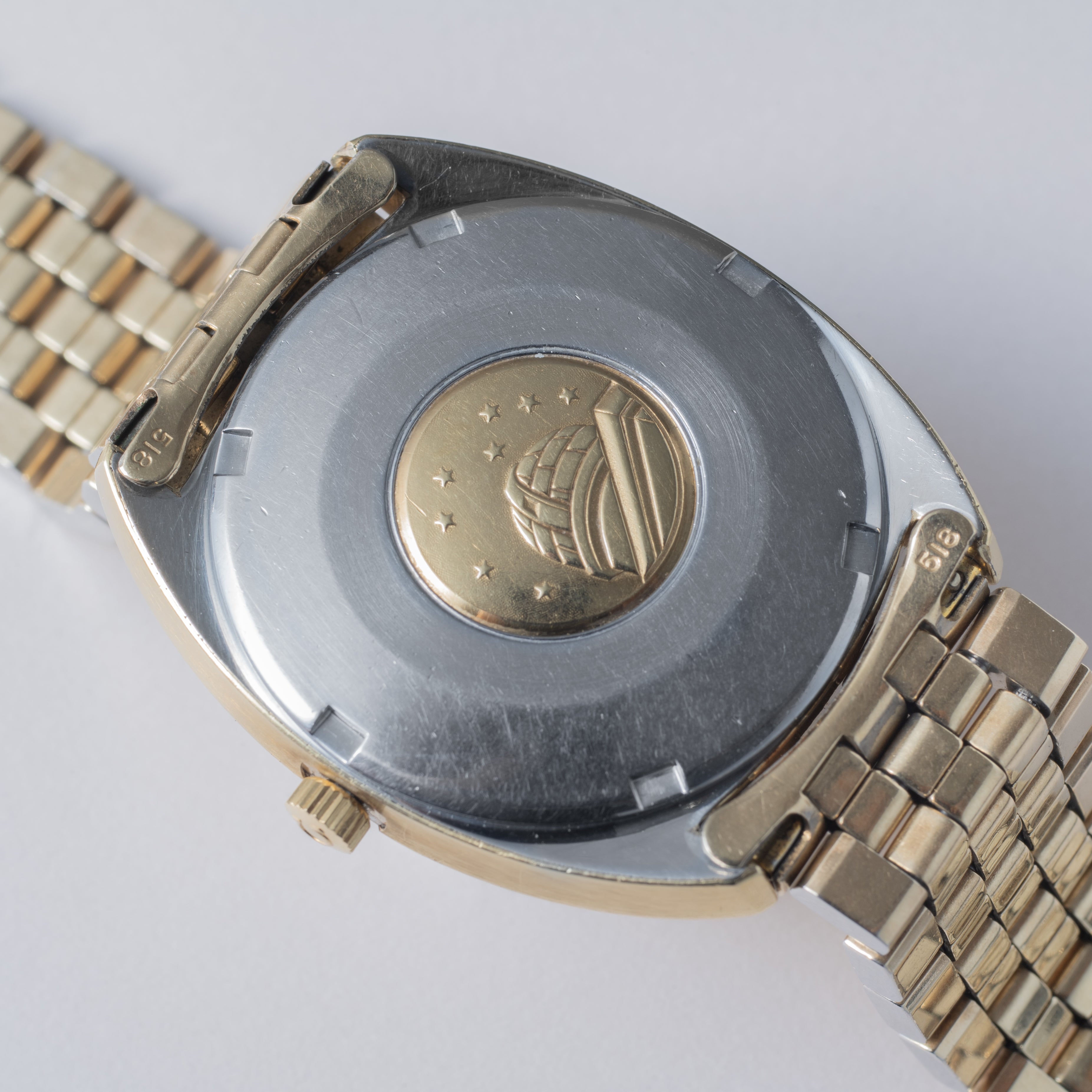 オメガ コンステレーション 金張り 1969年製 リネンダイヤル Ref.168.017SP 純正ブレスレット付き