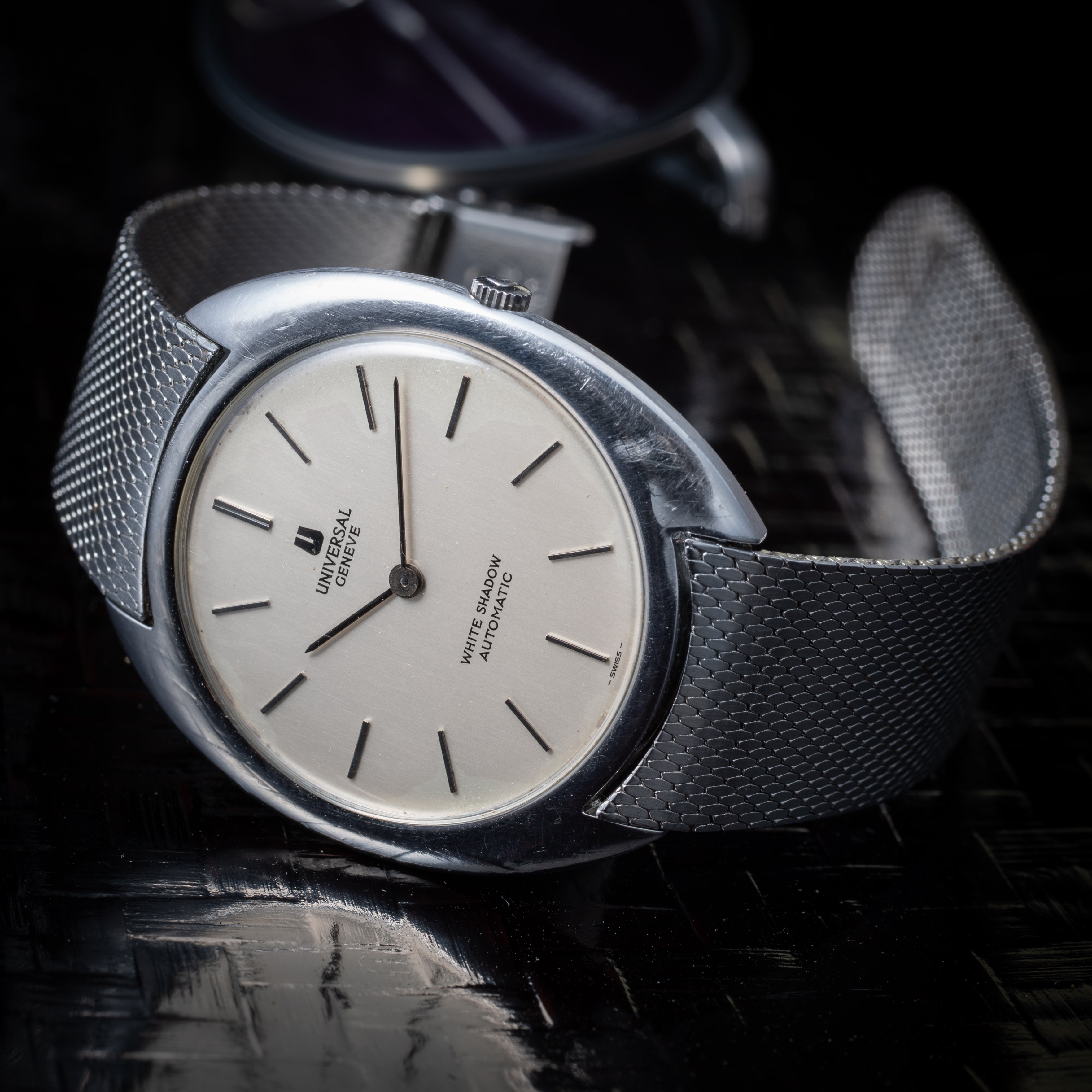 ユニバーサル ジュネーブ ホワイトシャドウ 1970年代製 純正メッシュブレス付き