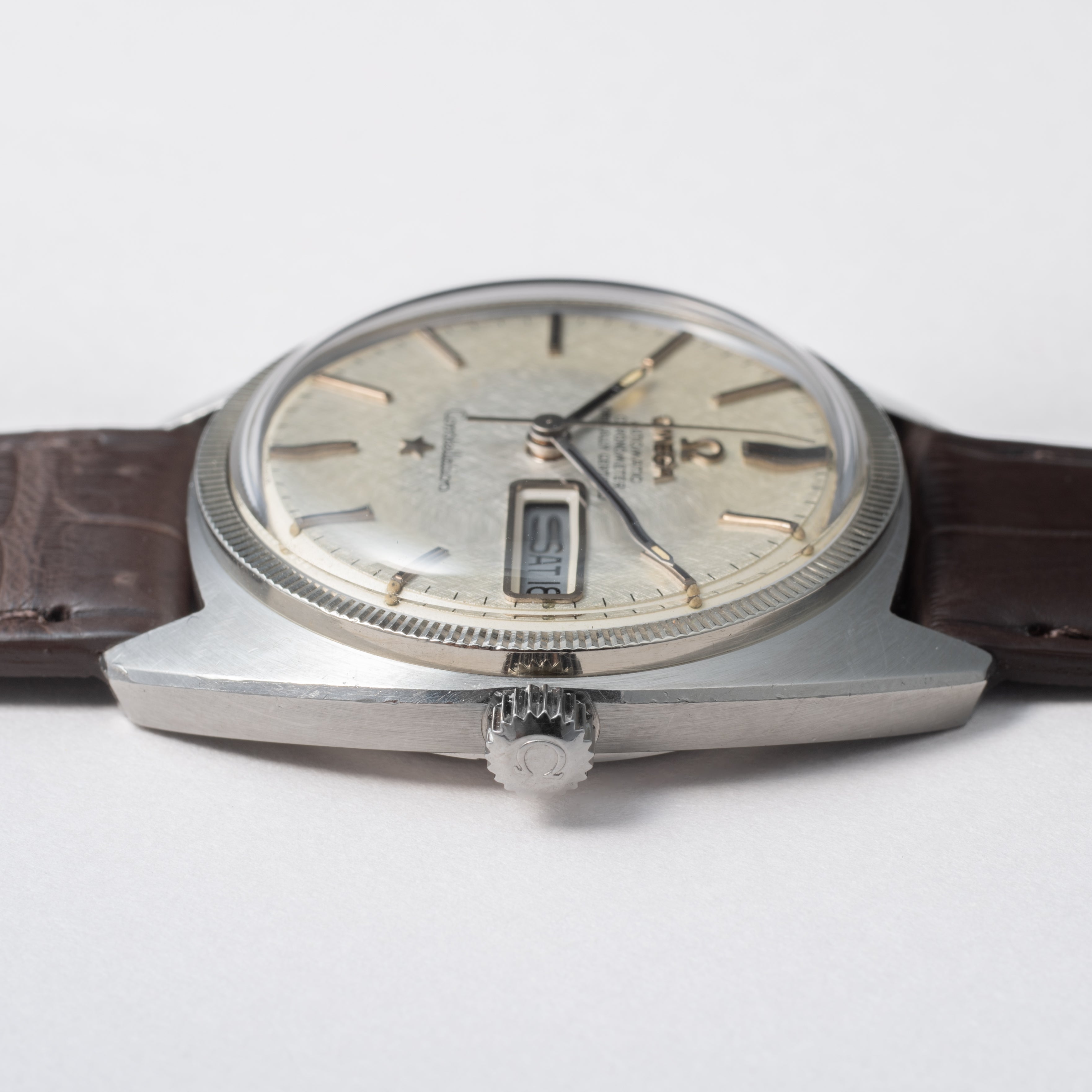 オメガ コンステレーション 1969年製 Ref.ST168029 リネンシルバーダイヤル WGベゼル