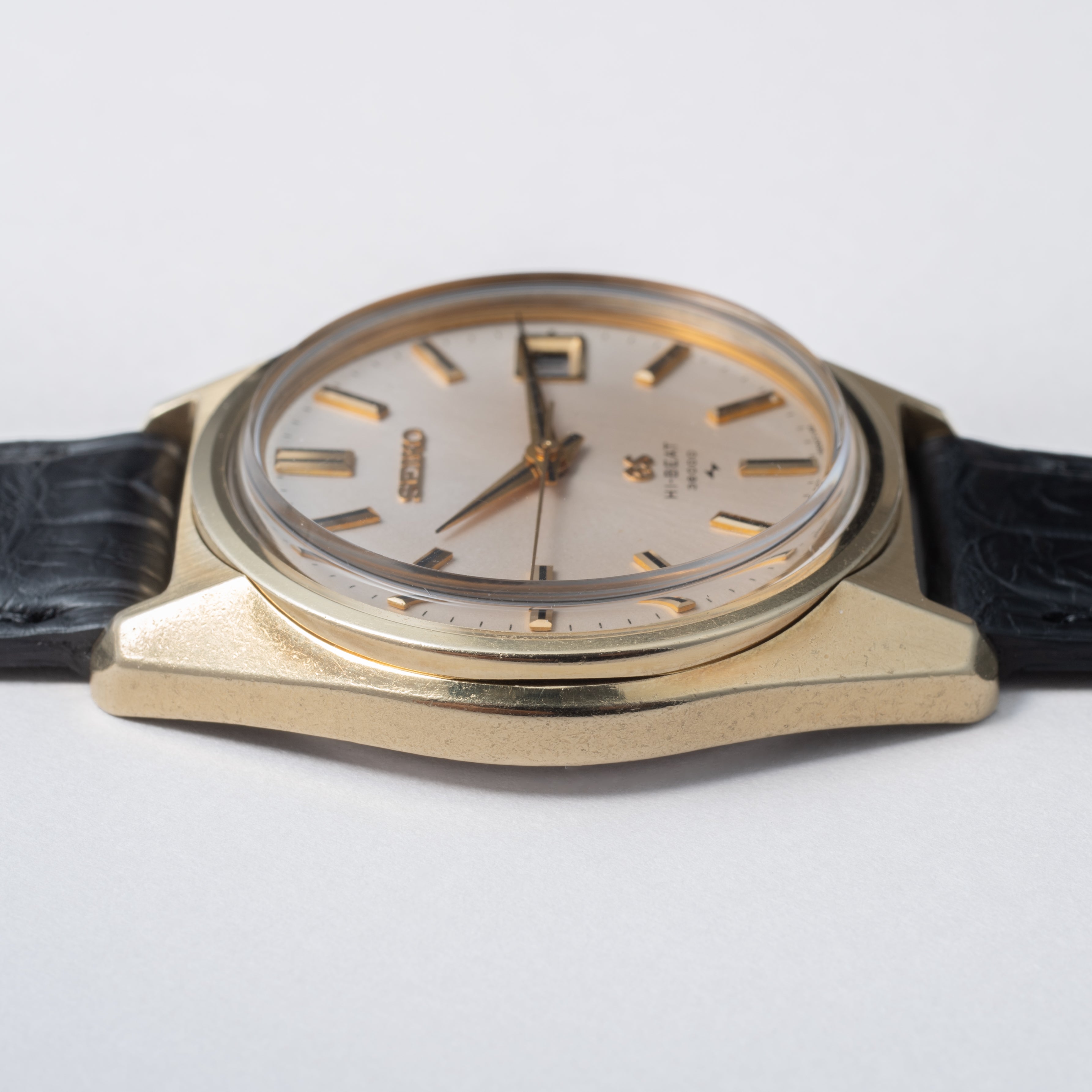 グランドセイコー 手巻き10振動 1968年製 Ref.4522-8000 CAPゴールド 45GS