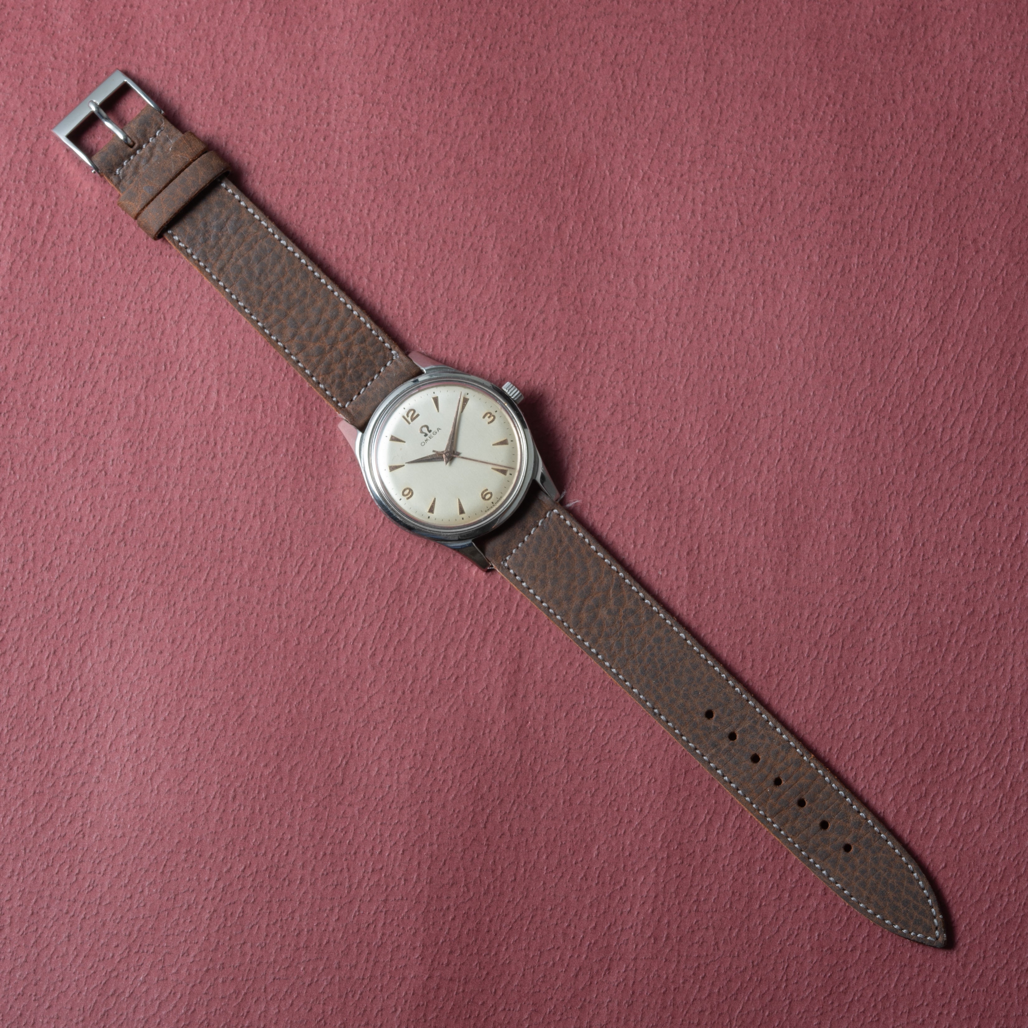 オメガ 33㎜ラウンドケース 1950年製 手巻き Cal.371 オリジナルアイボリーダイヤル