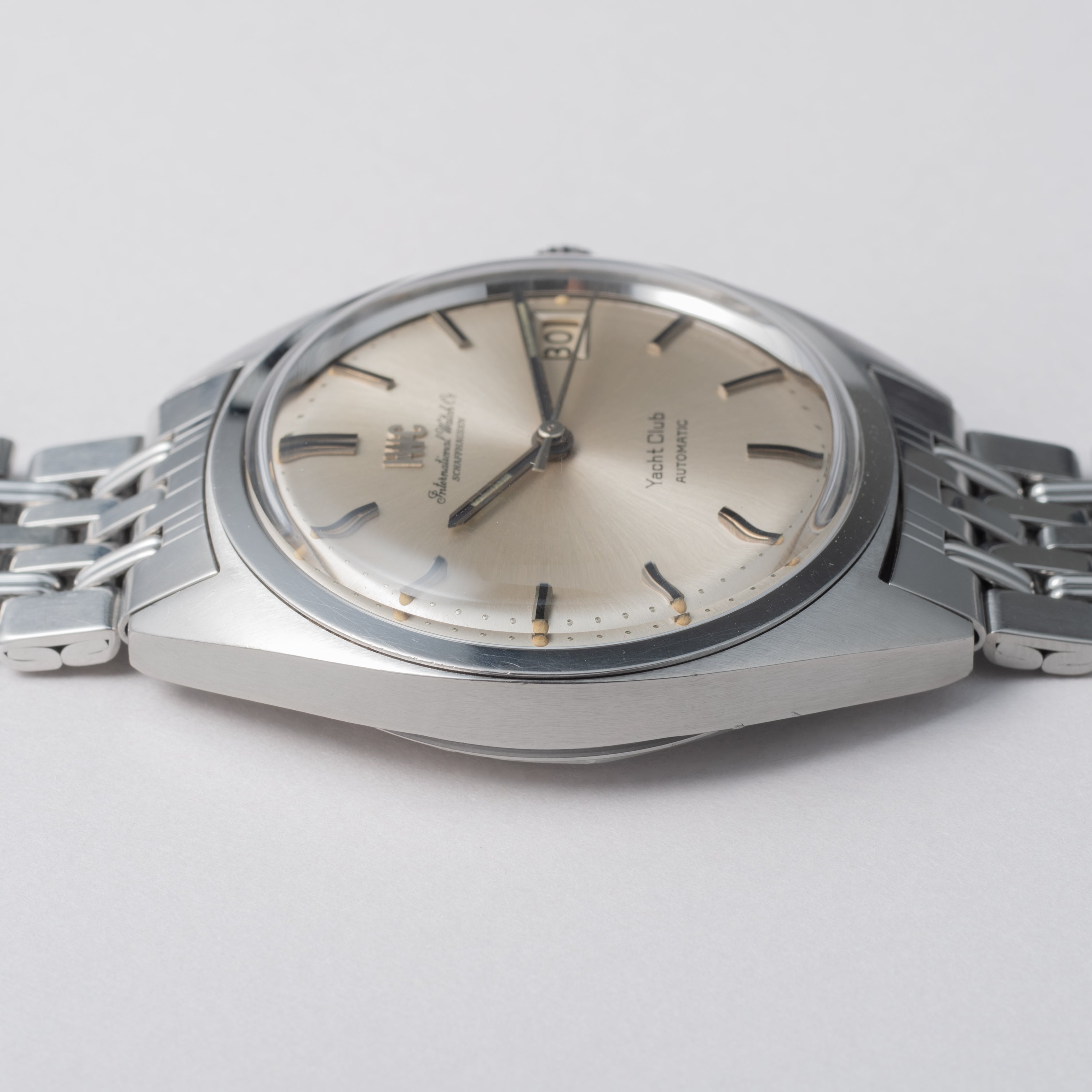 IWC ヨットクラブ 1973年製 Ref.R811 シルバーダイヤル 純正ゲイフレアー社製ブレス付き