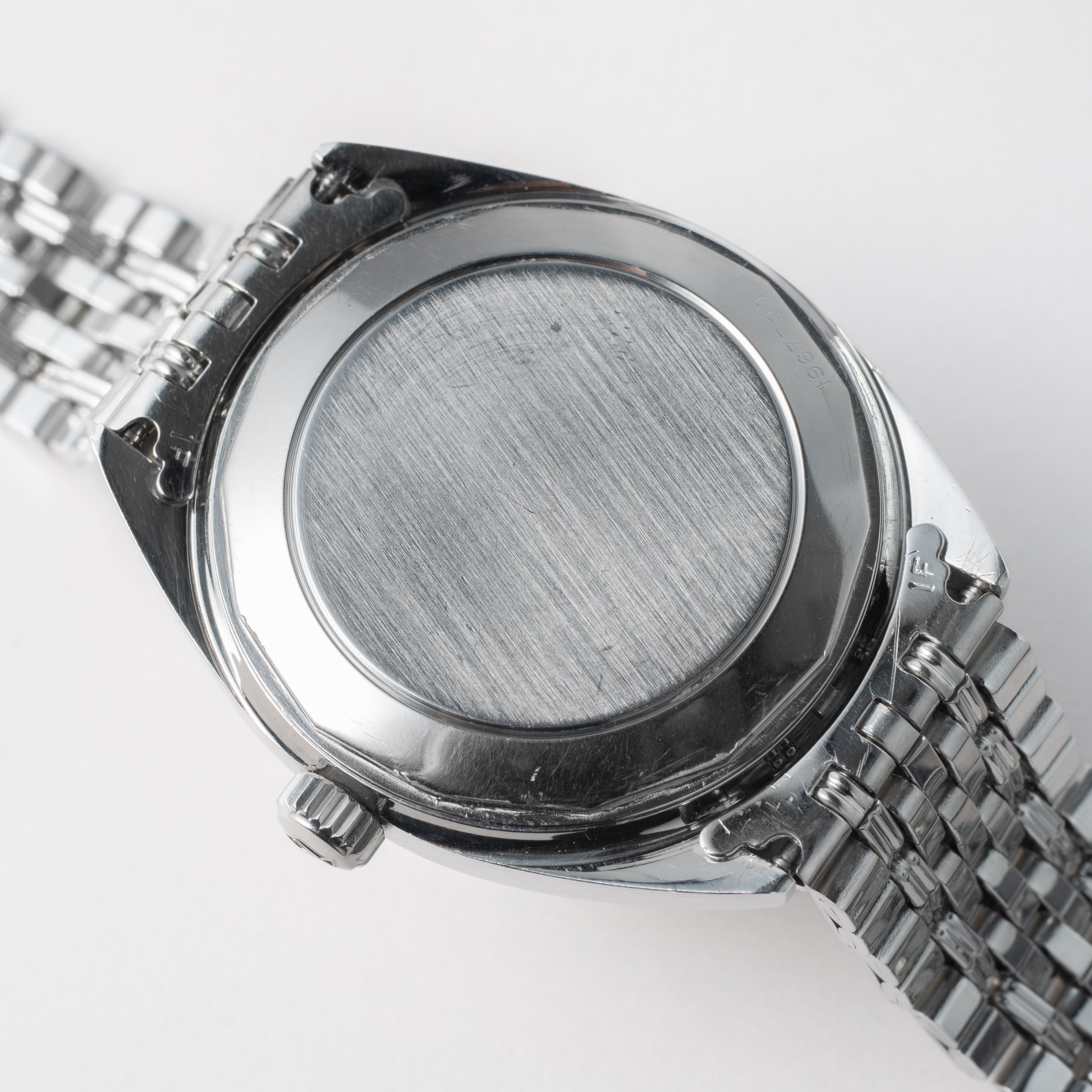 IWC ヨットクラブ 1973年製 Ref.R811 シルバーダイヤル 純正ゲイフレアー社製ブレス付き