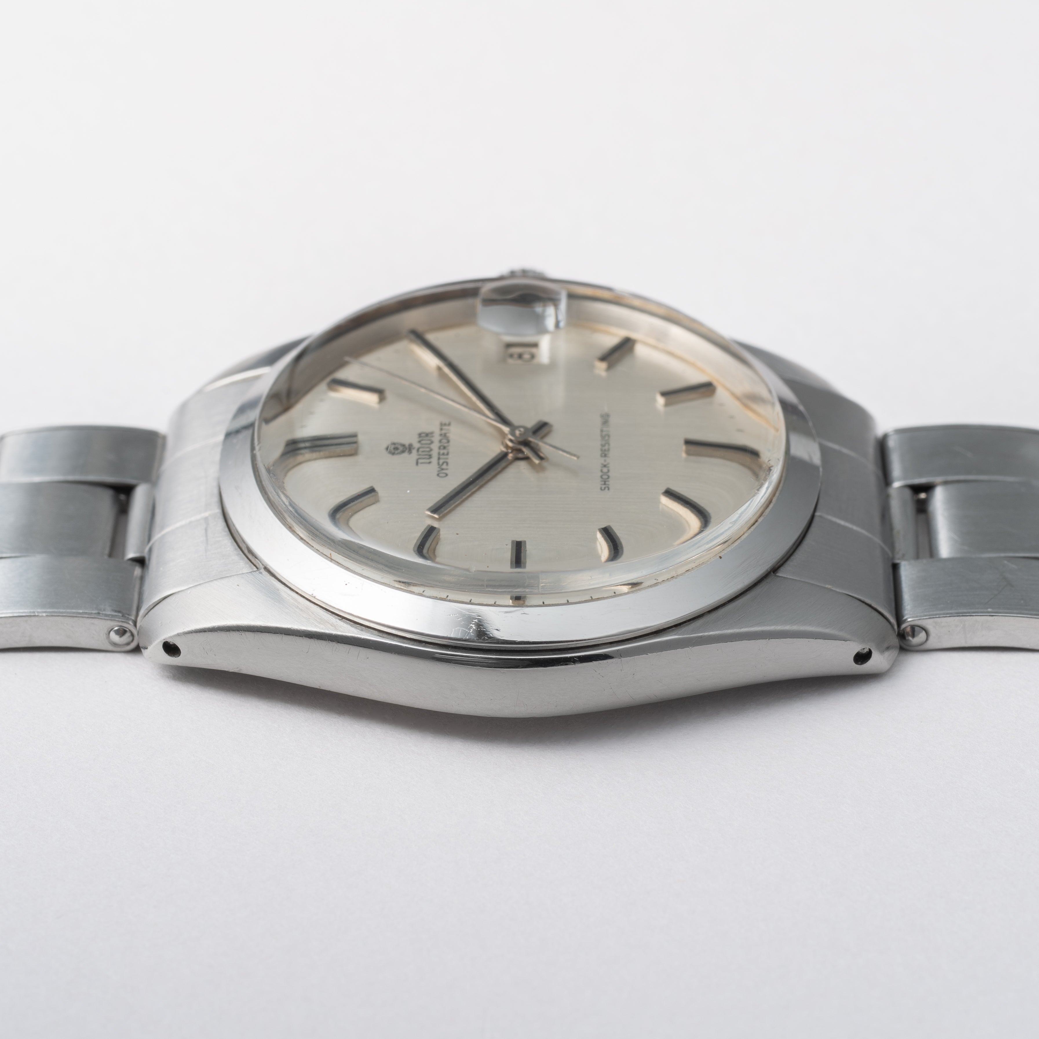 チューダー 小薔薇 オイスターデイト 1966年製 Ref.7962 シルバーダイヤル 王冠リューズ ロレックスリベットブレス付き