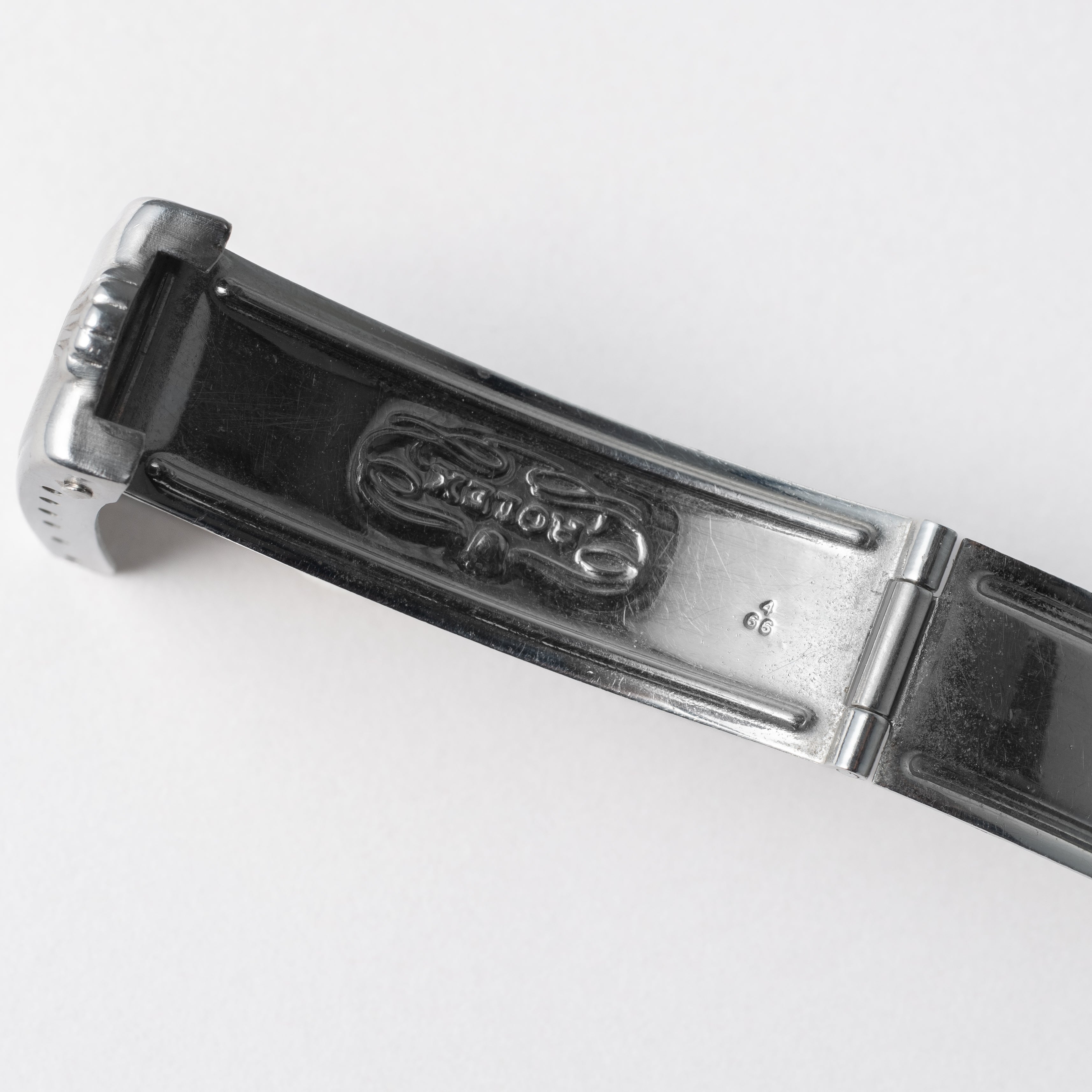 チューダー 小薔薇 オイスターデイト 1966年製 Ref.7962 シルバーダイヤル 王冠リューズ ロレックスリベットブレス付き