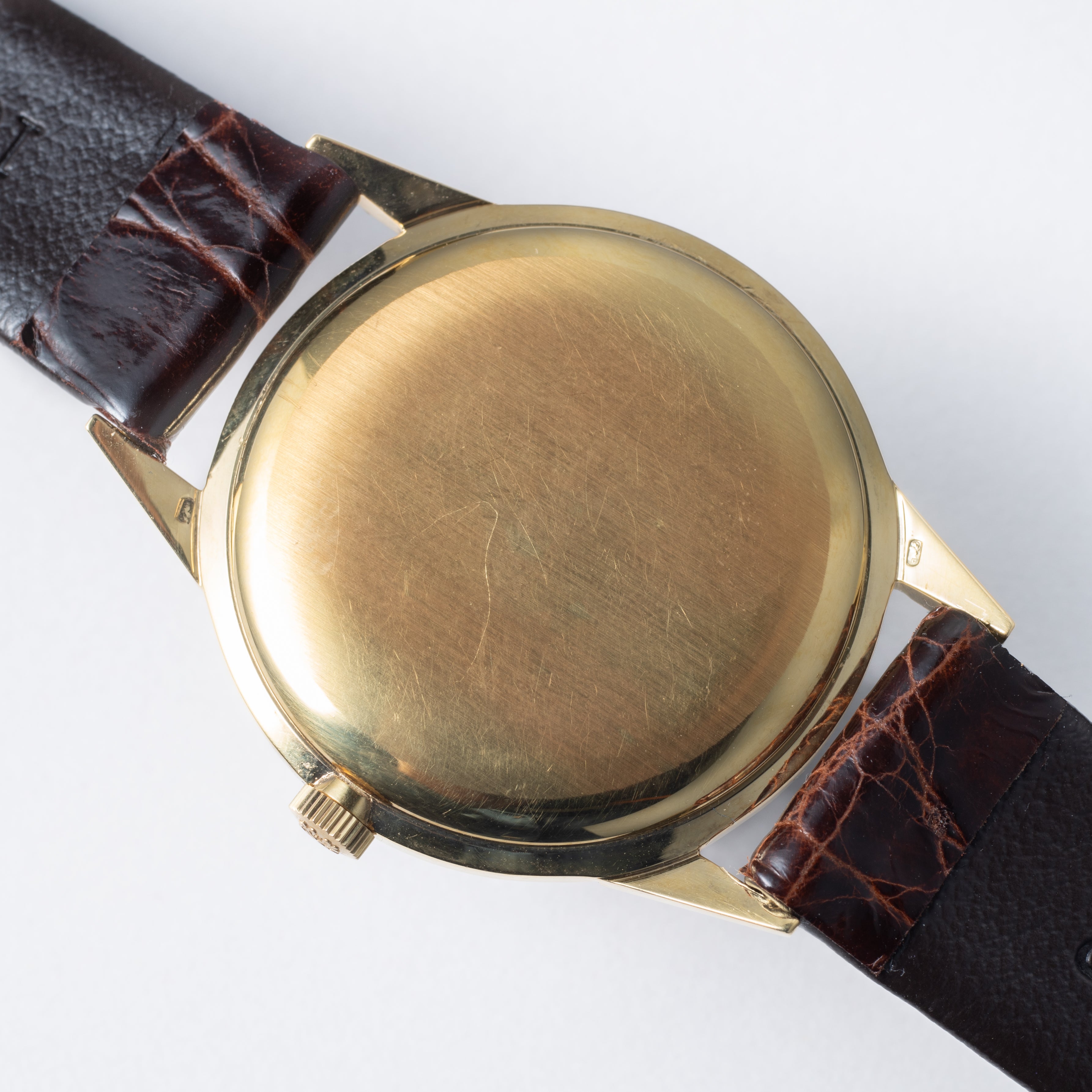 パテックフィリップ カラトラバ 1957年製 Ref.2568/1 18金無垢イエローゴールド 箱、サティフィケイト、純正尾錠付き