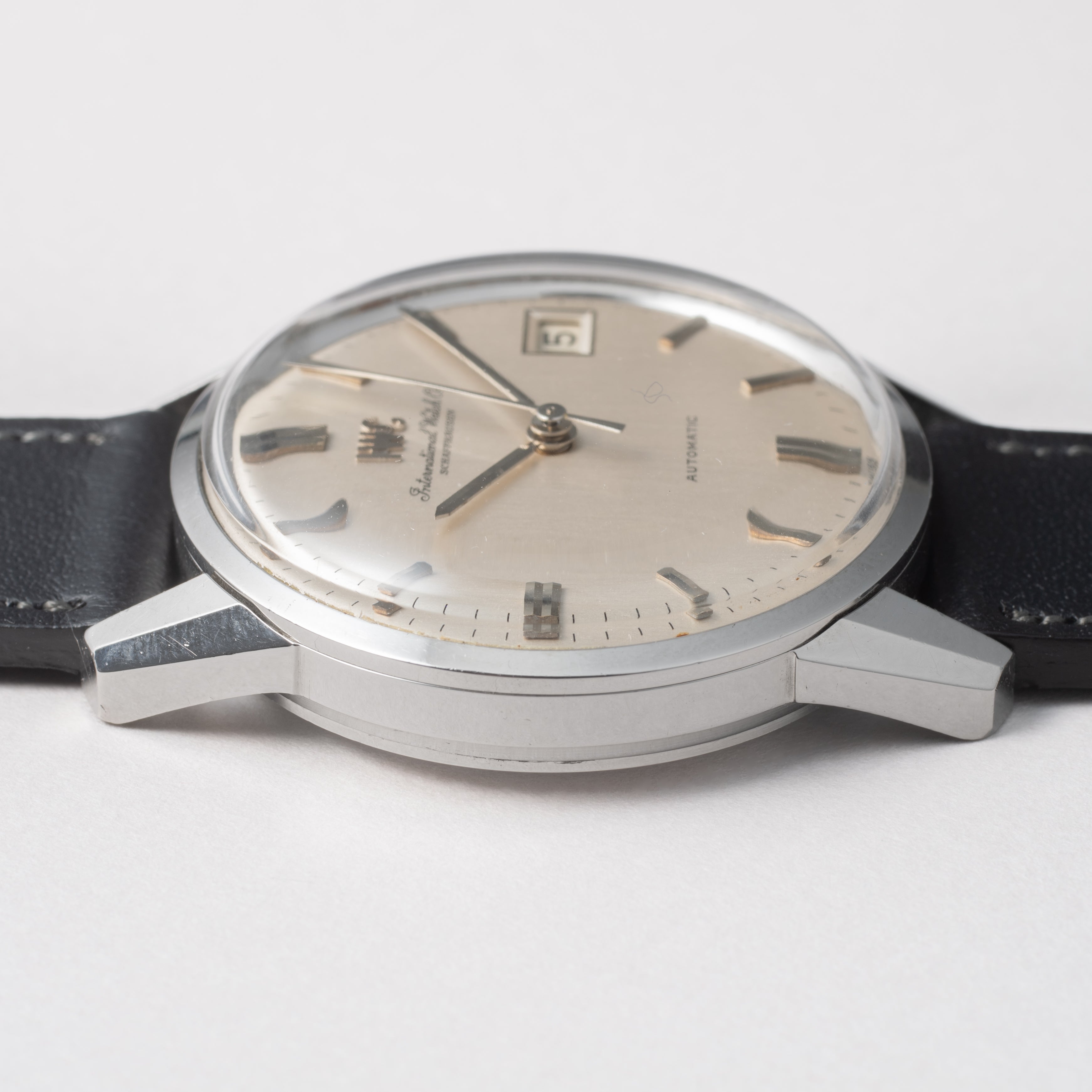 IWC ラウンドケース 1970年製/昭和45年製 Ref.R810AD ペラトン式自動巻き Cal.8541B お魚リューズ