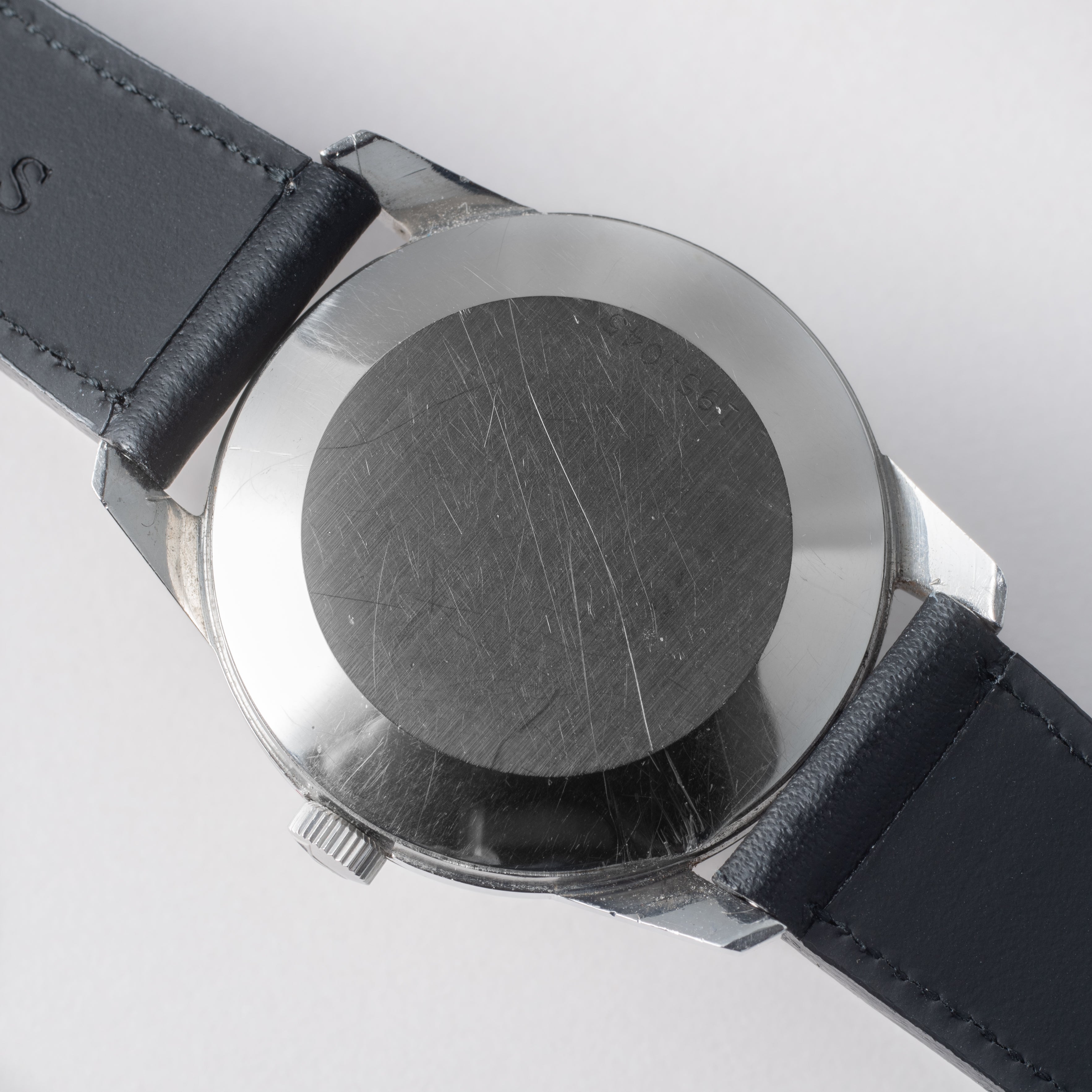 IWC ラウンドケース 1970年製/昭和45年製 Ref.R810AD ペラトン式自動巻き Cal.8541B お魚リューズ