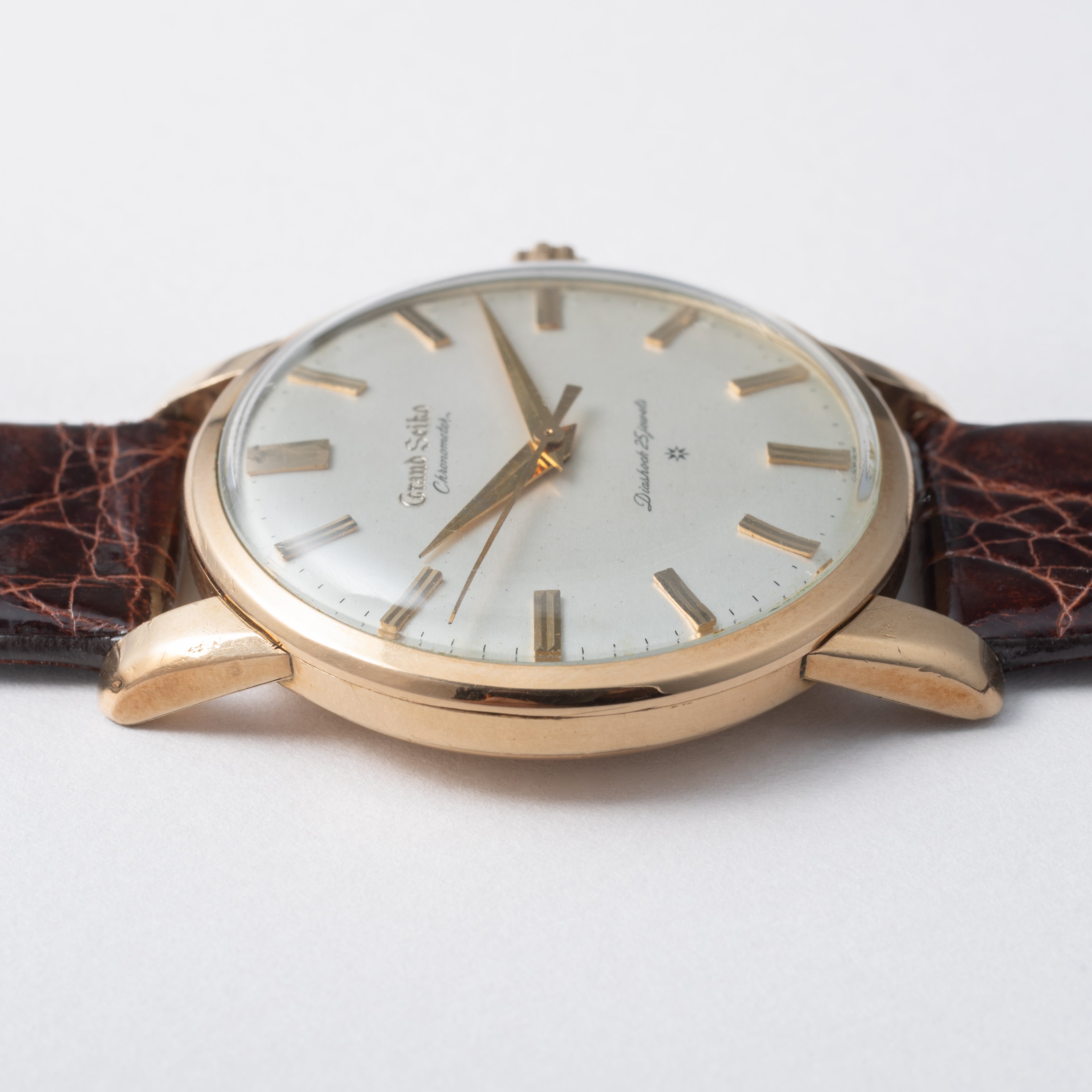 グランドセイコー ファーストモデル 1960年製 Ref.J14070GS 彫文字盤 手巻きロービート