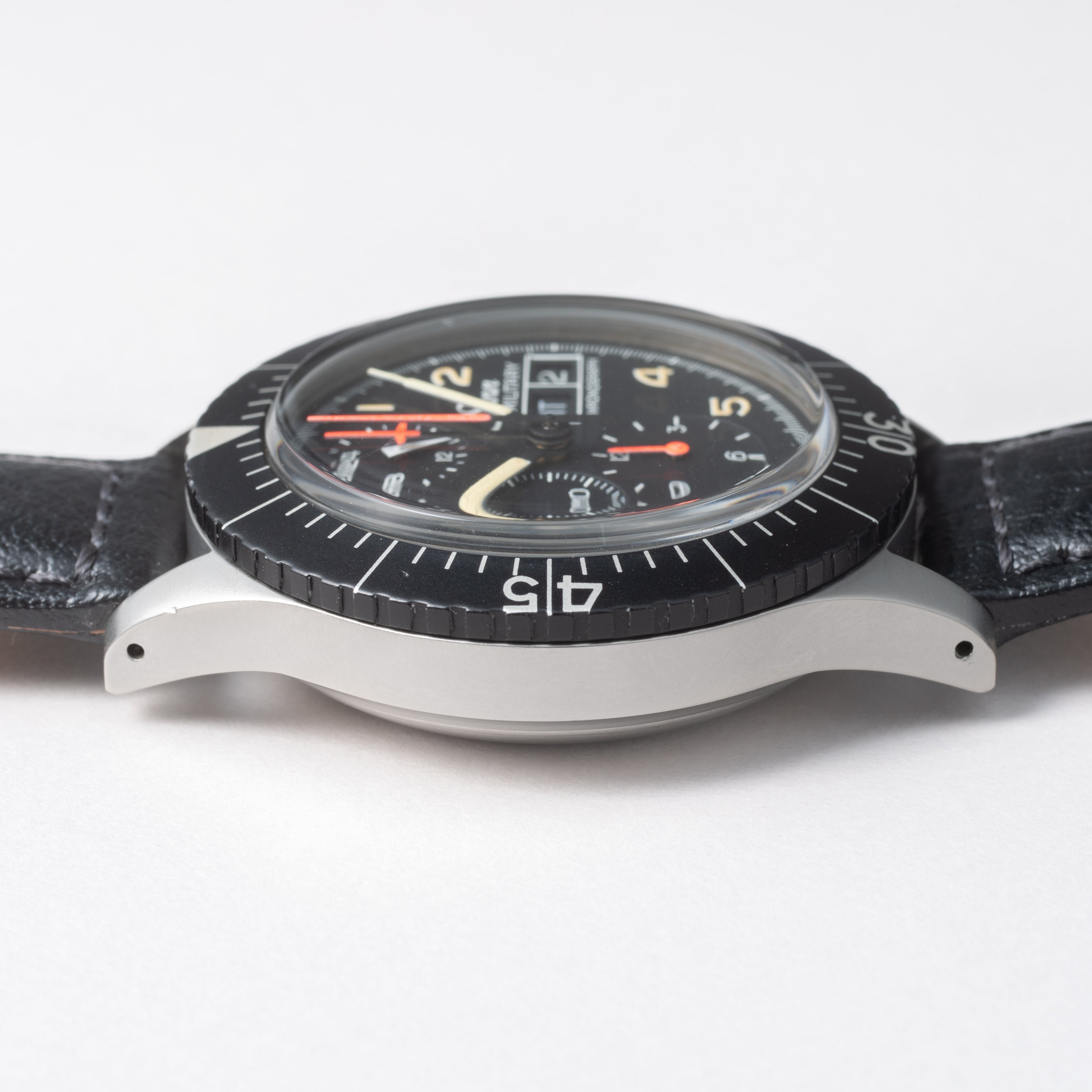 ジン ミリタリークロノグラフ 1990年代製 レマニアCal.5100搭載自動巻き 純正尾錠付き