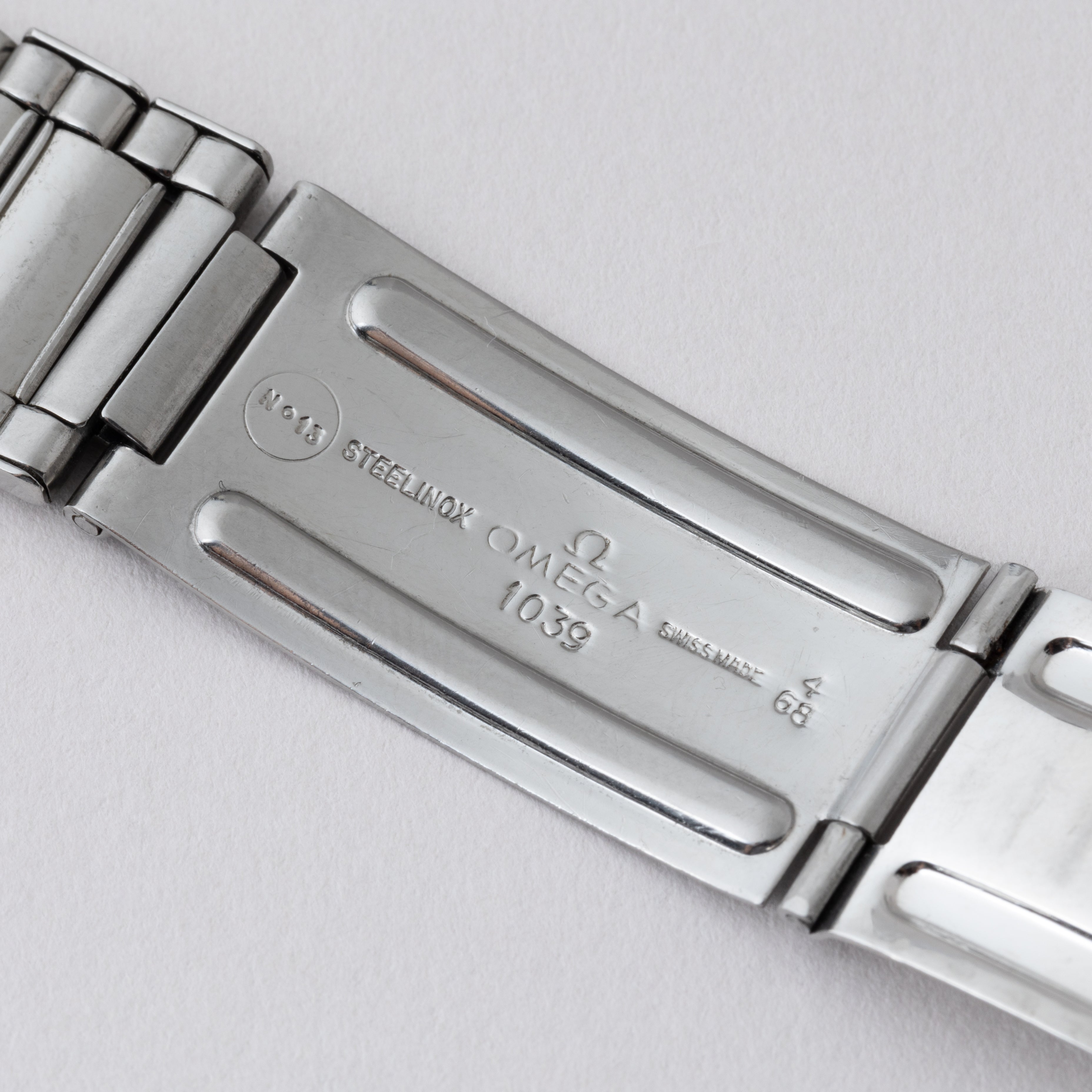 スピードマスタープロフェッショナル 1967年製 4thモデル Ref.145.012 キャタピラブレス