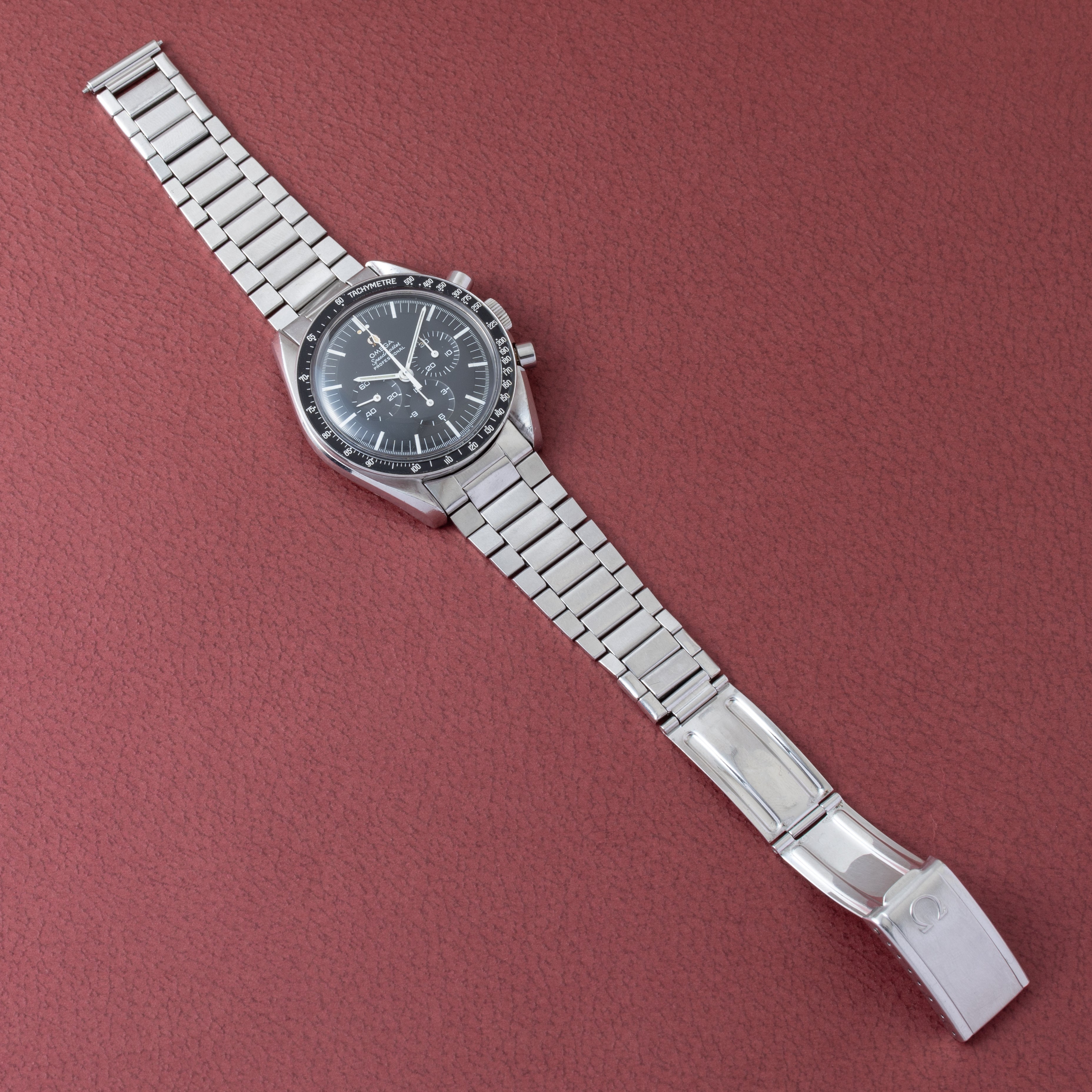 スピードマスタープロフェッショナル 1967年製 4thモデル Ref.145.012 キャタピラブレス