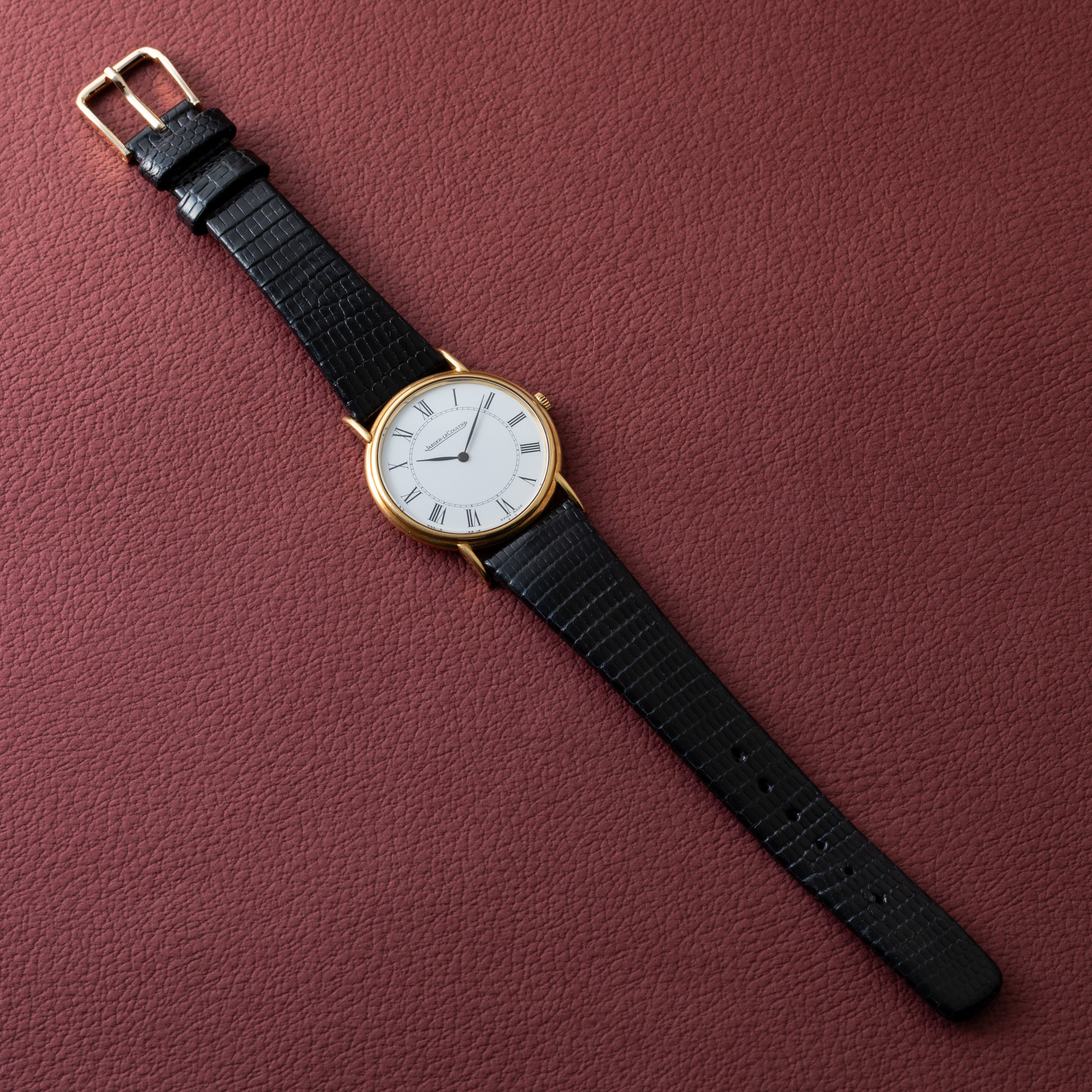 ジャガールクルト 1970年代製 18金無垢ラウンドケース ローマンダイヤル