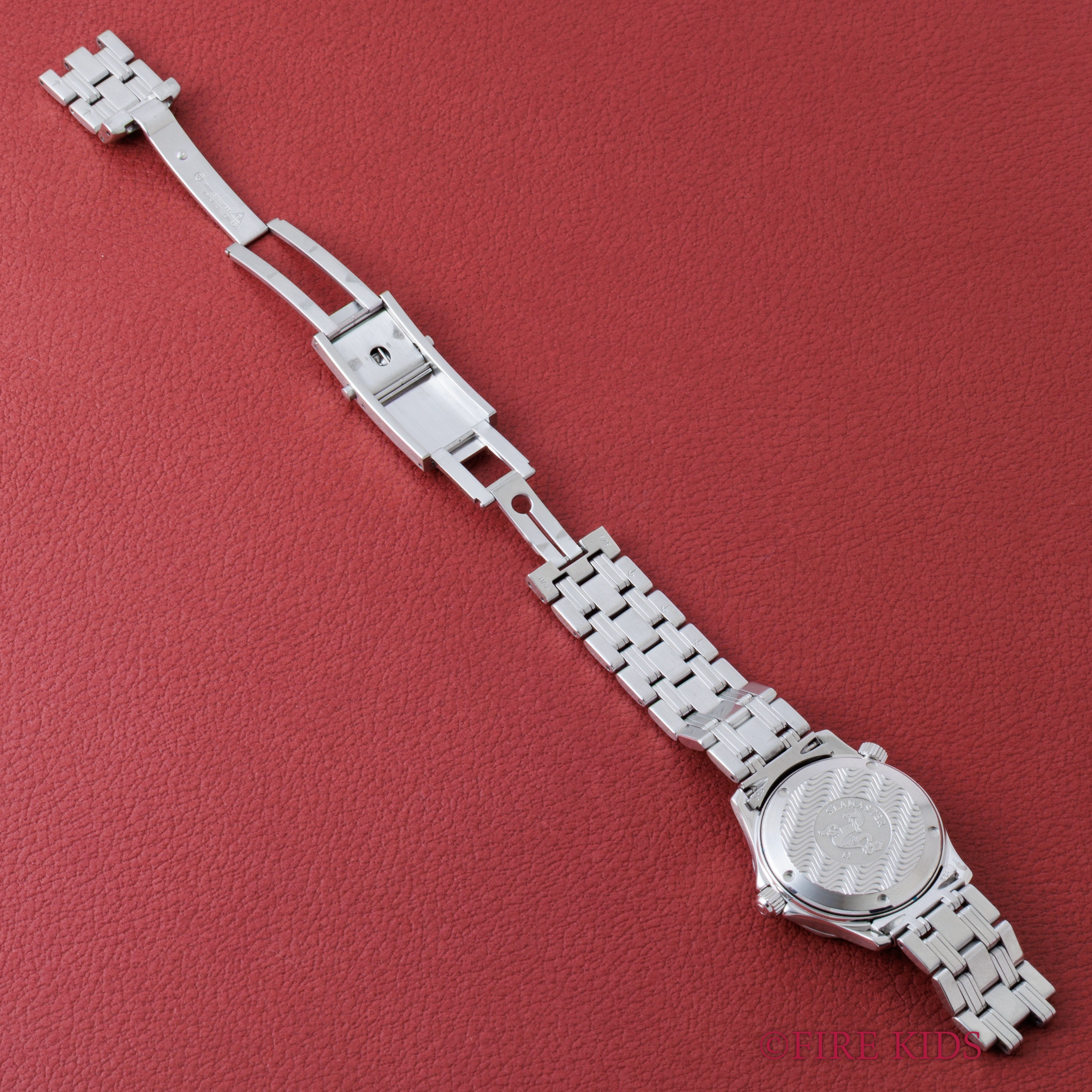 オメガ シーマスター プロフェショナル300m 36㎜ケース 1990年代製 自動巻クロノメーター 純正ブレス 箱付