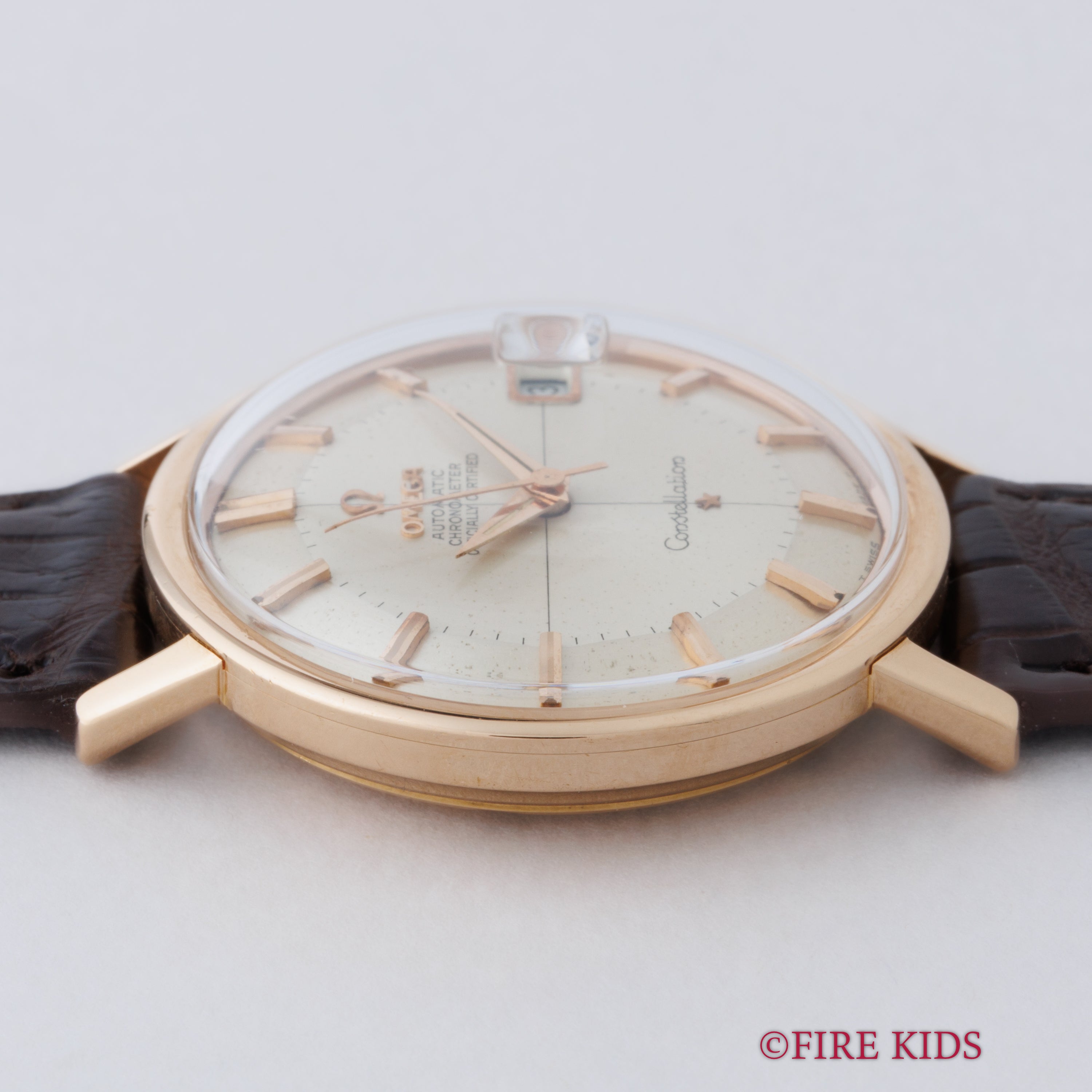 オメガ 1966年製 コンステレーション 18金無垢ピンクゴールドケース 自動巻クロノメーター Ref.168.004 Cal.561