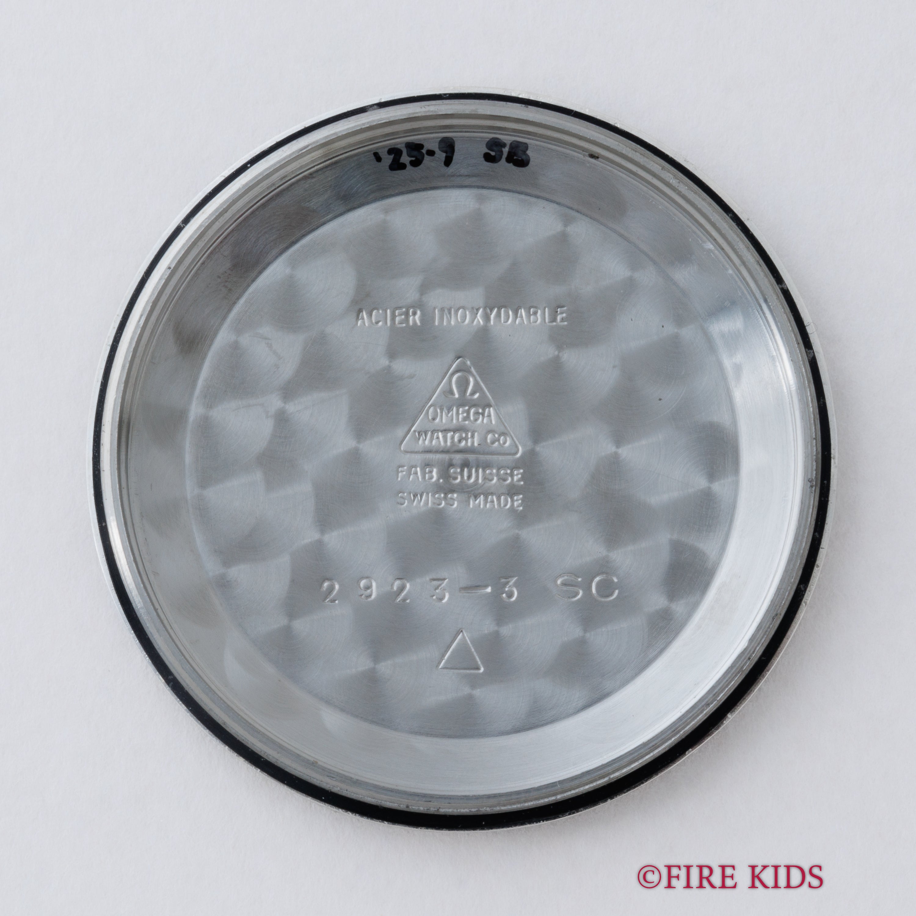 オメガ シーマスター 30mmキャリバー 1958年製 ツートンダイヤル Ref.2923-3SC 手巻 Cal.284