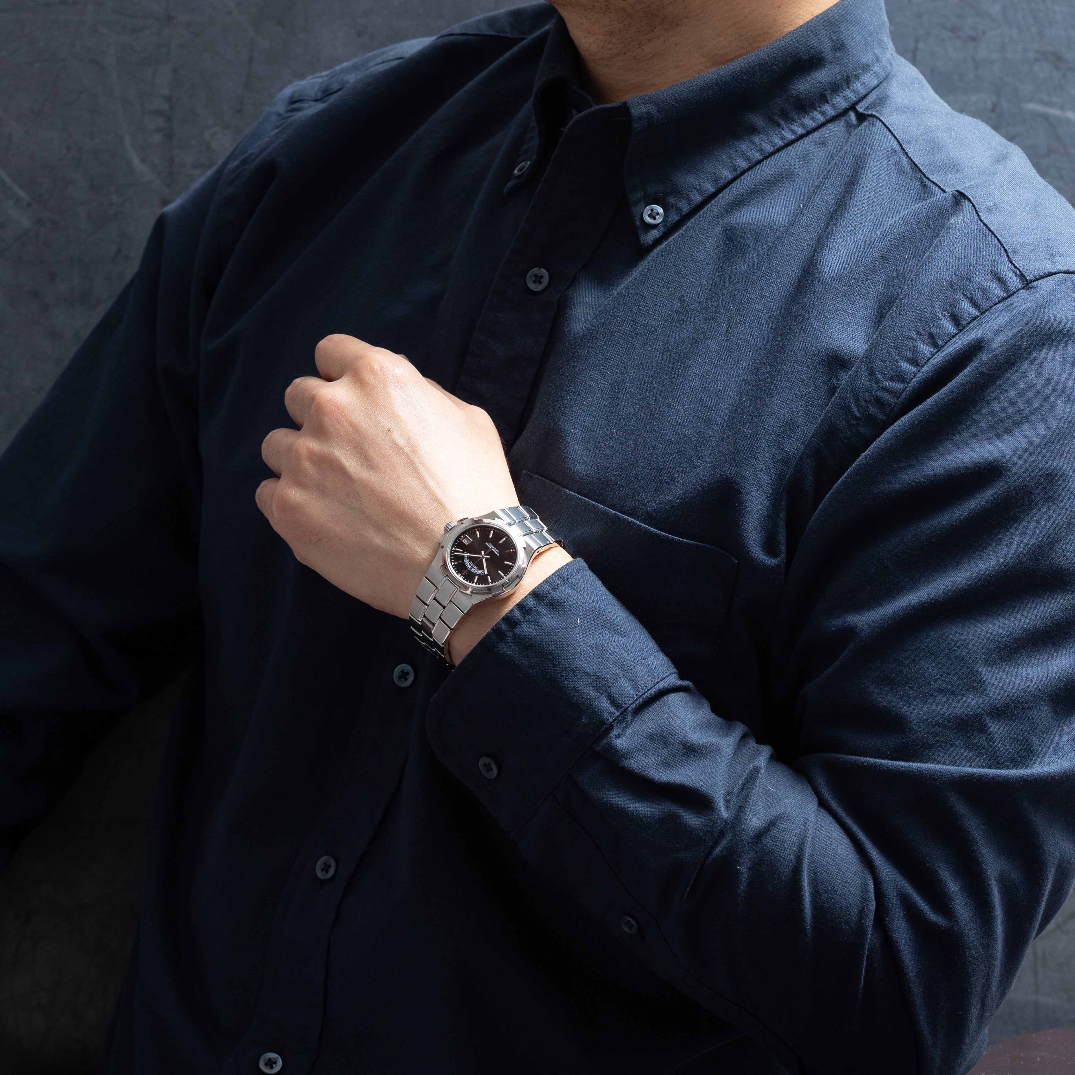 ヴァシュロン・コンスタンタン オーヴァーシーズ 37mm 1999年製 箱、ギャラ付き