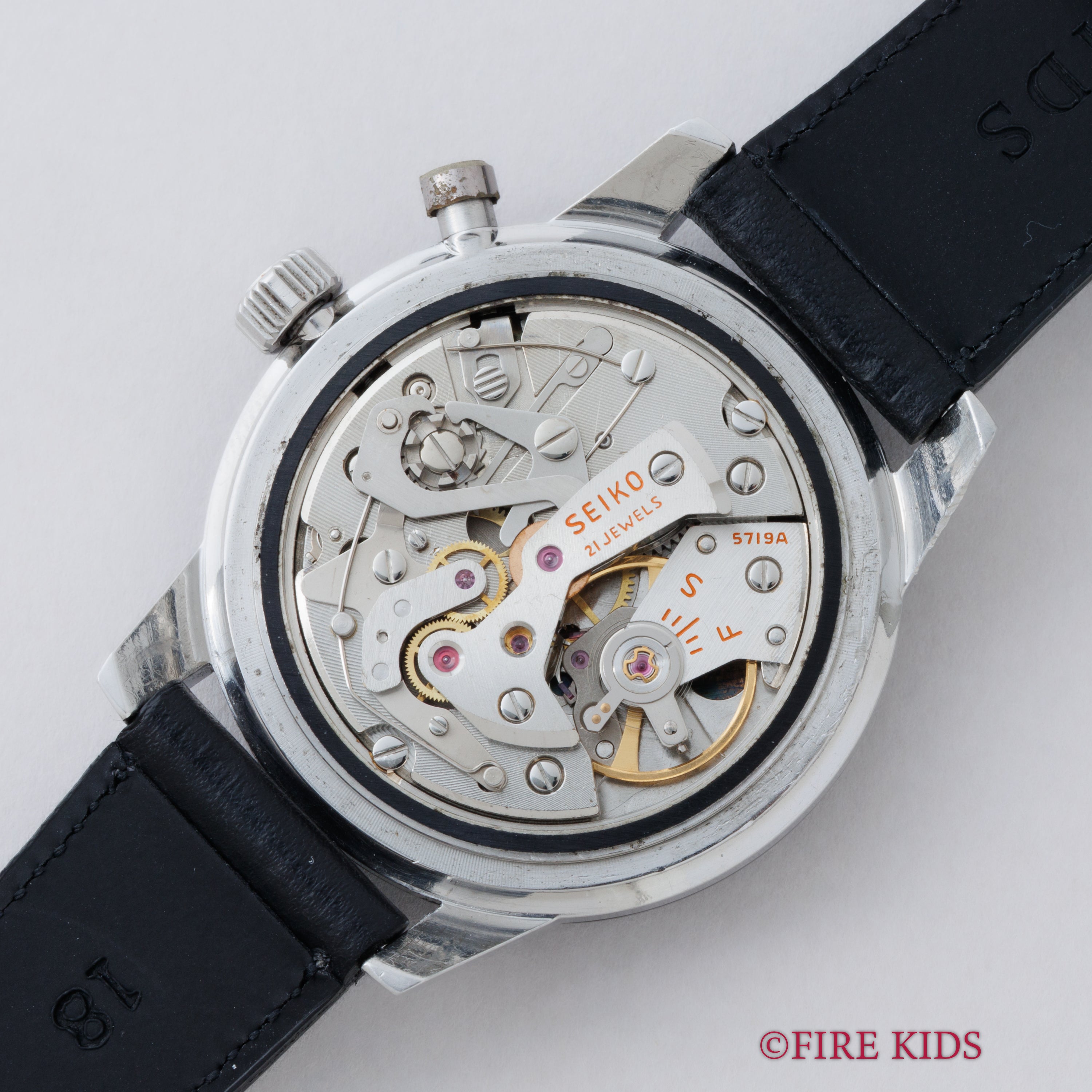 セイコー ワンプッシュクロノグラフ 1967年製 Ref.5719-8990 タツノオトシゴマーク プラベゼル