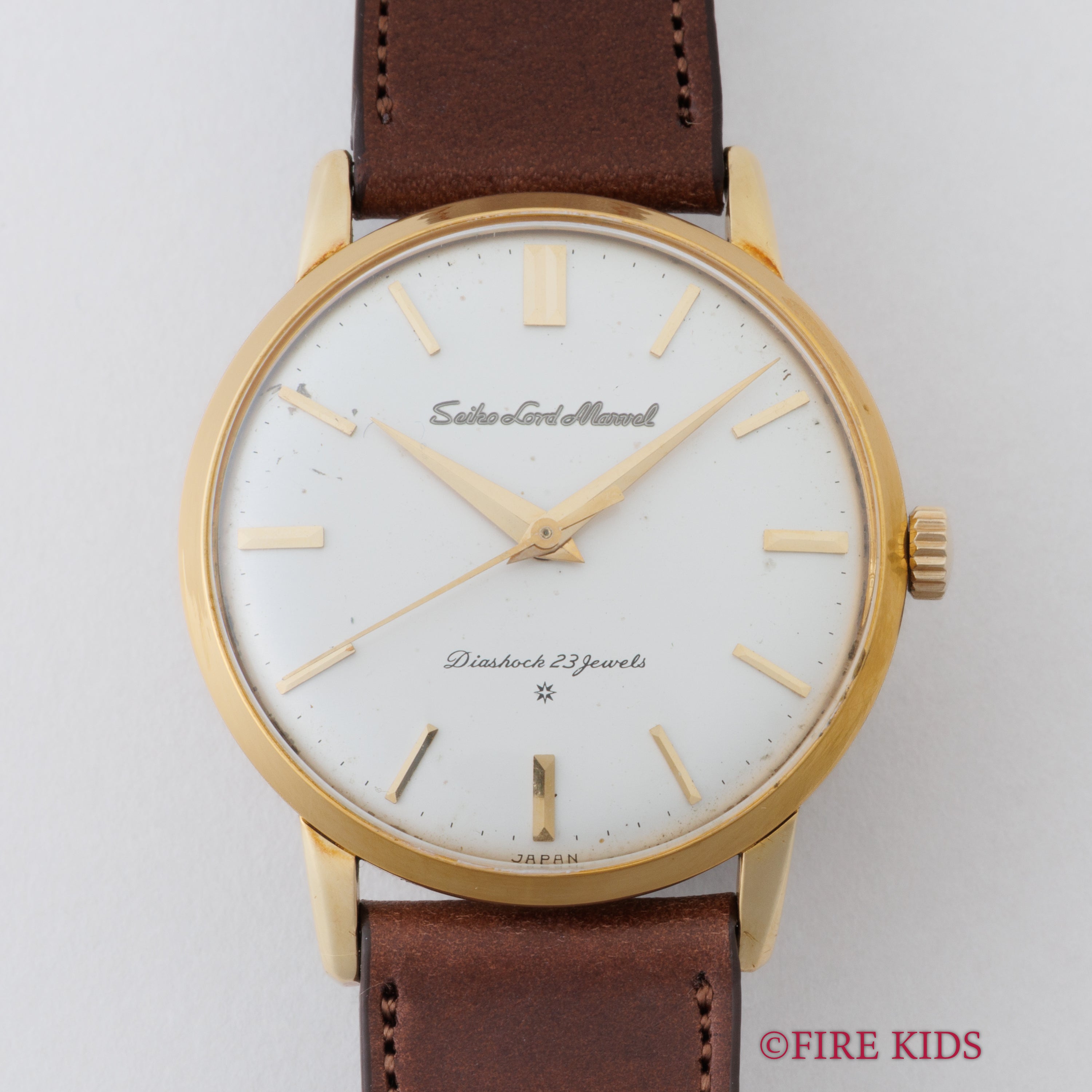 セイコー 18金無垢ロードマーベル 1962年製 Ref.14050 彫文字ロゴ SDダイヤル 手巻き 箱、保証書