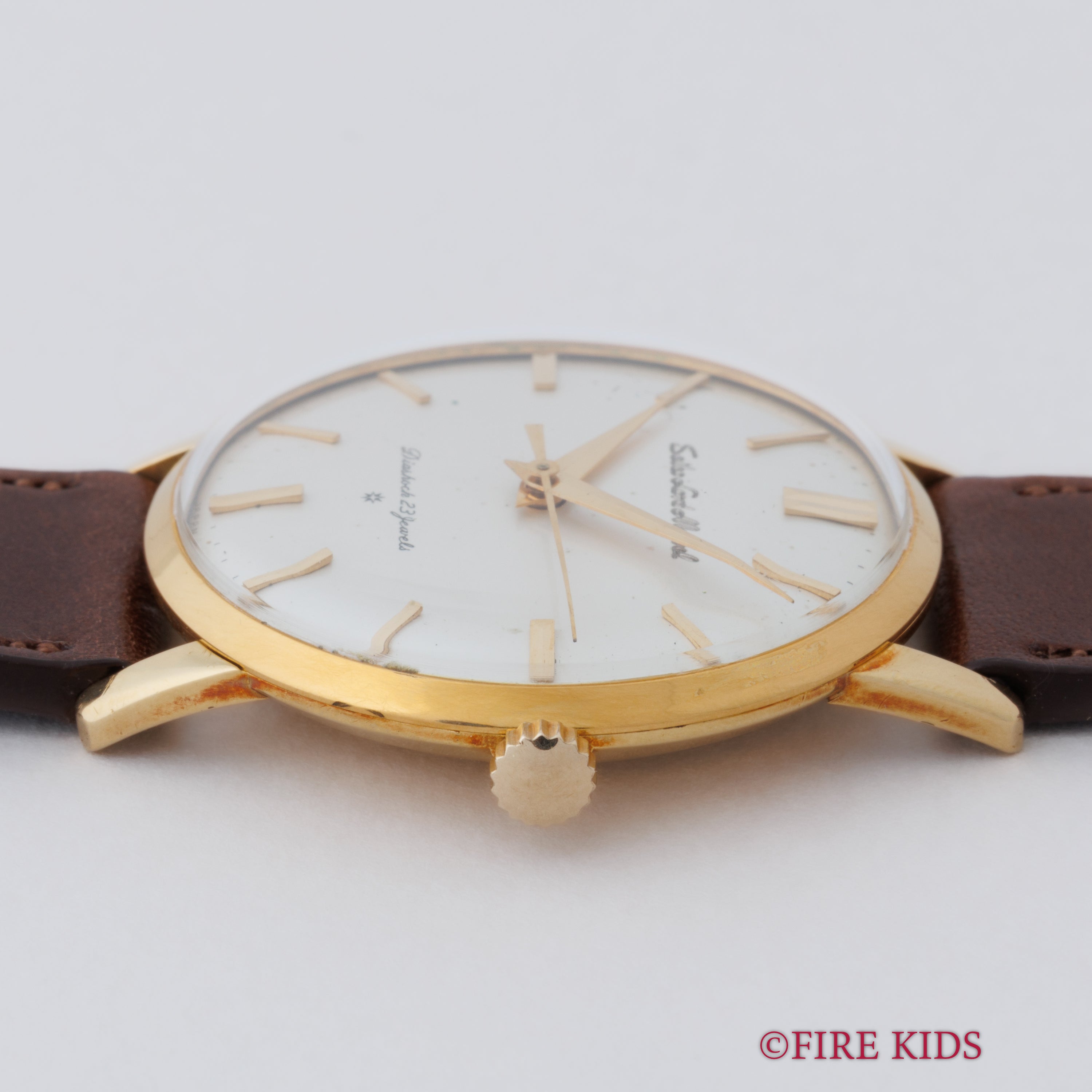 セイコー 18金無垢ロードマーベル 1962年製 Ref.14050 彫文字ロゴ SDダイヤル 手巻き 箱、保証書