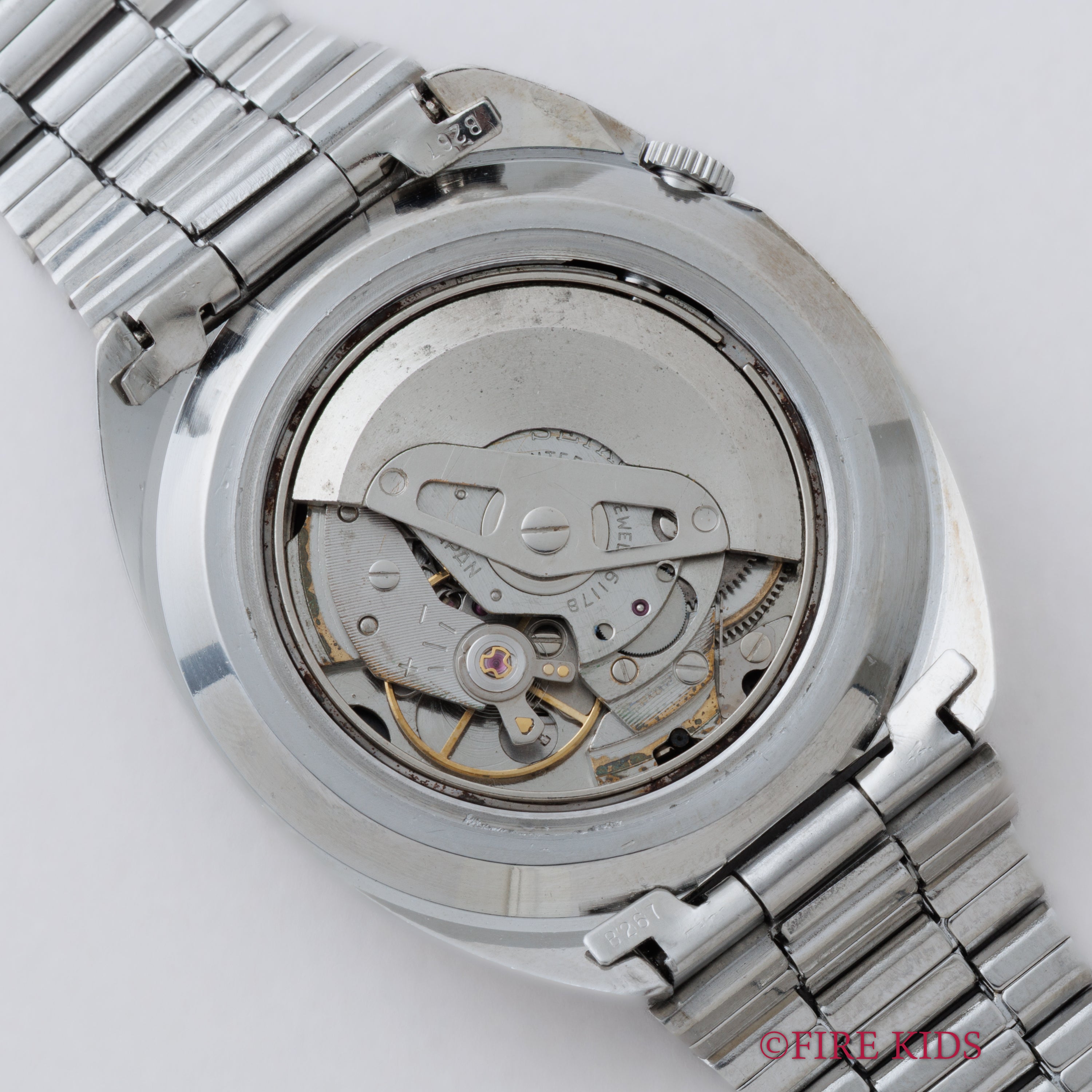 セイコー ナビゲータータイマー 自動巻き 1975年製 Ref.6117-6410 純正ブレス