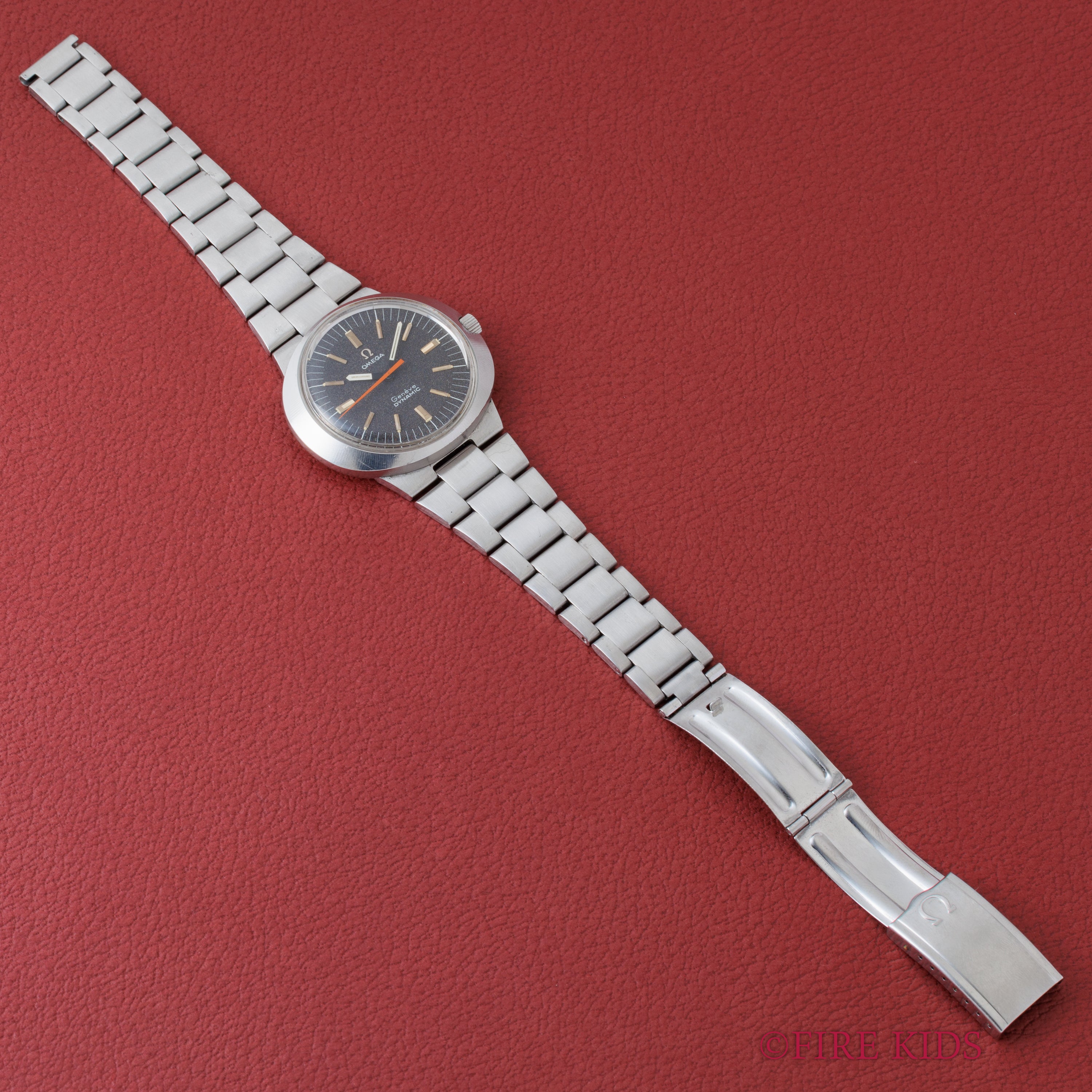 オメガ ジュネーブ ダイナミック 1969年製 ノンデイト 手巻き 純正ブレス付き