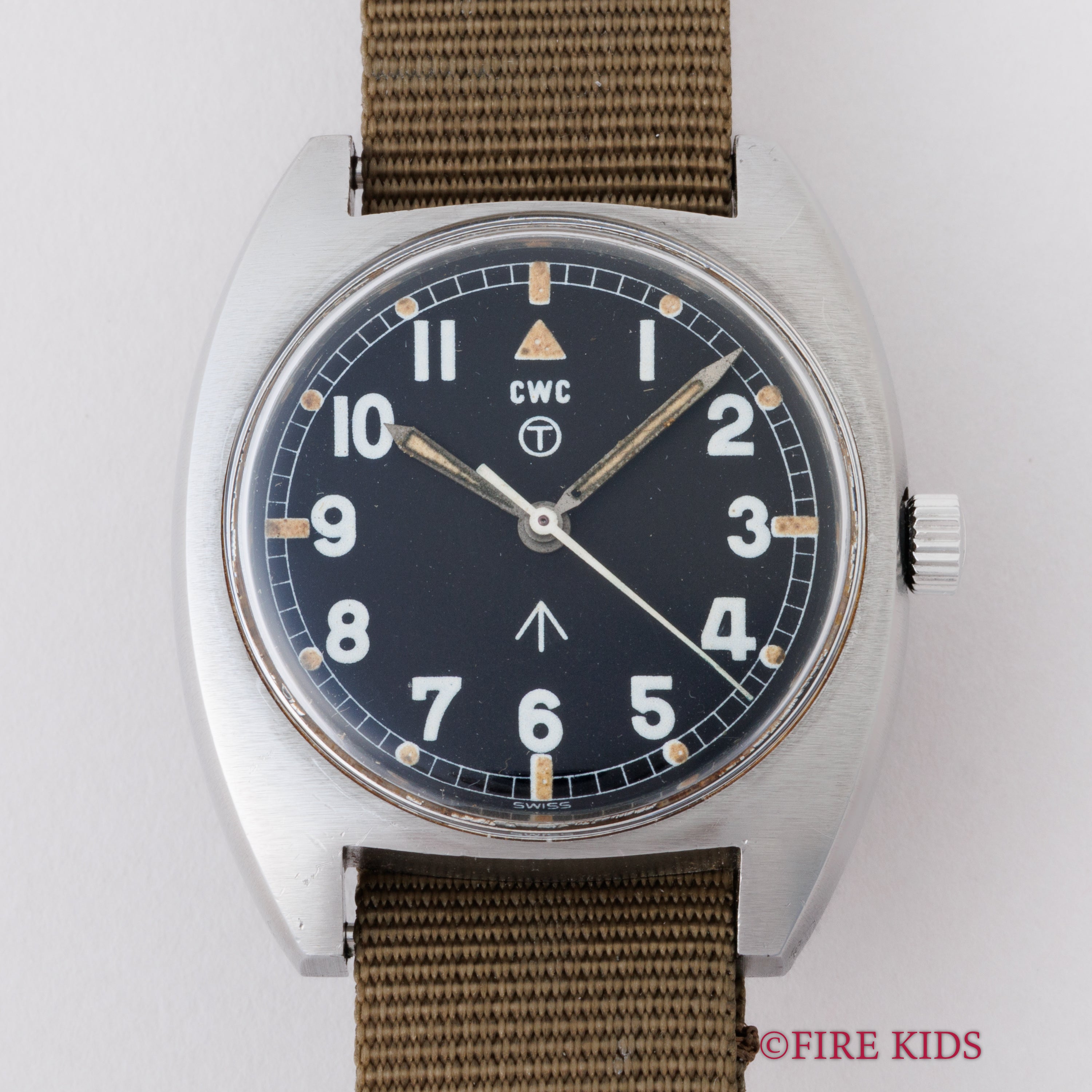 CWC カボットウォッチカンパニー イギリス陸軍軍用時計1979年製 W10 手巻き ブロードアロー