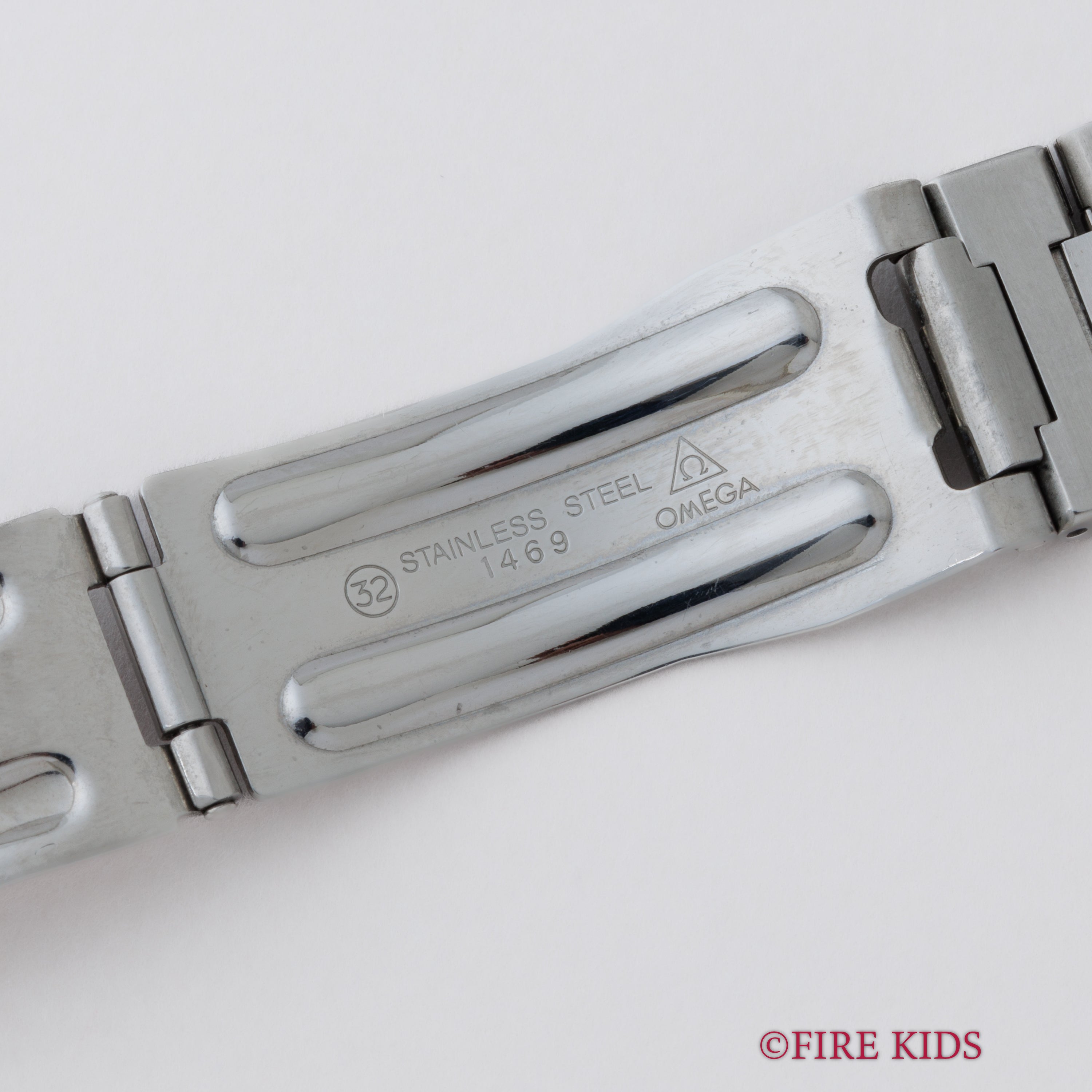 オメガ スピードマスター レーシング 1996年~1998年製 シューマッハ Ref.3510.12 イエローダイヤル 箱、ギャラ付き