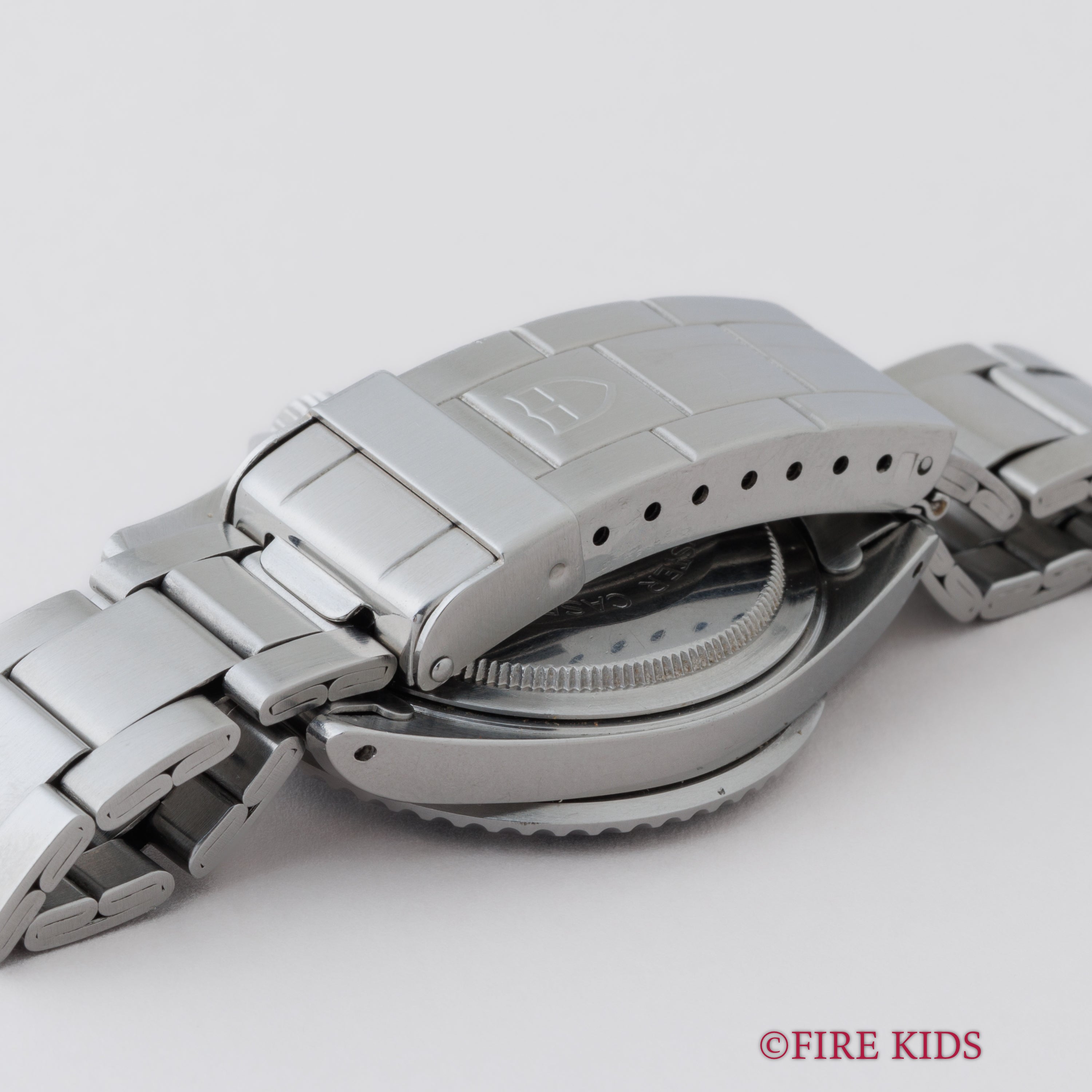 チューダー 36㎜ミッドサイズ サブマリーナー 自動巻き Ref.75090 1992年製 王冠リューズ 3連オイスターブレス