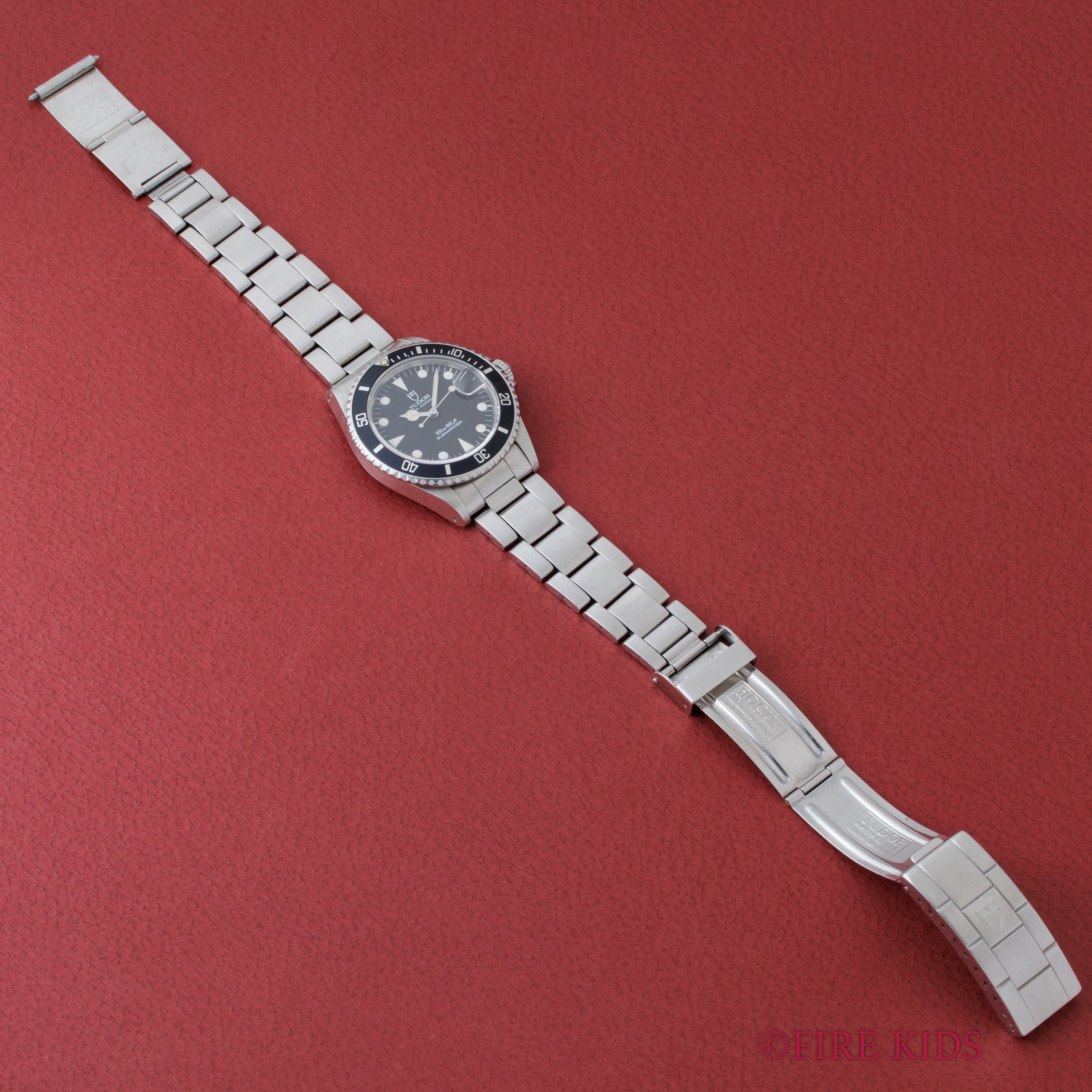 チューダー 36㎜ミッドサイズ サブマリーナー 自動巻き Ref.75090 1992年製 王冠リューズ 3連オイスターブレス