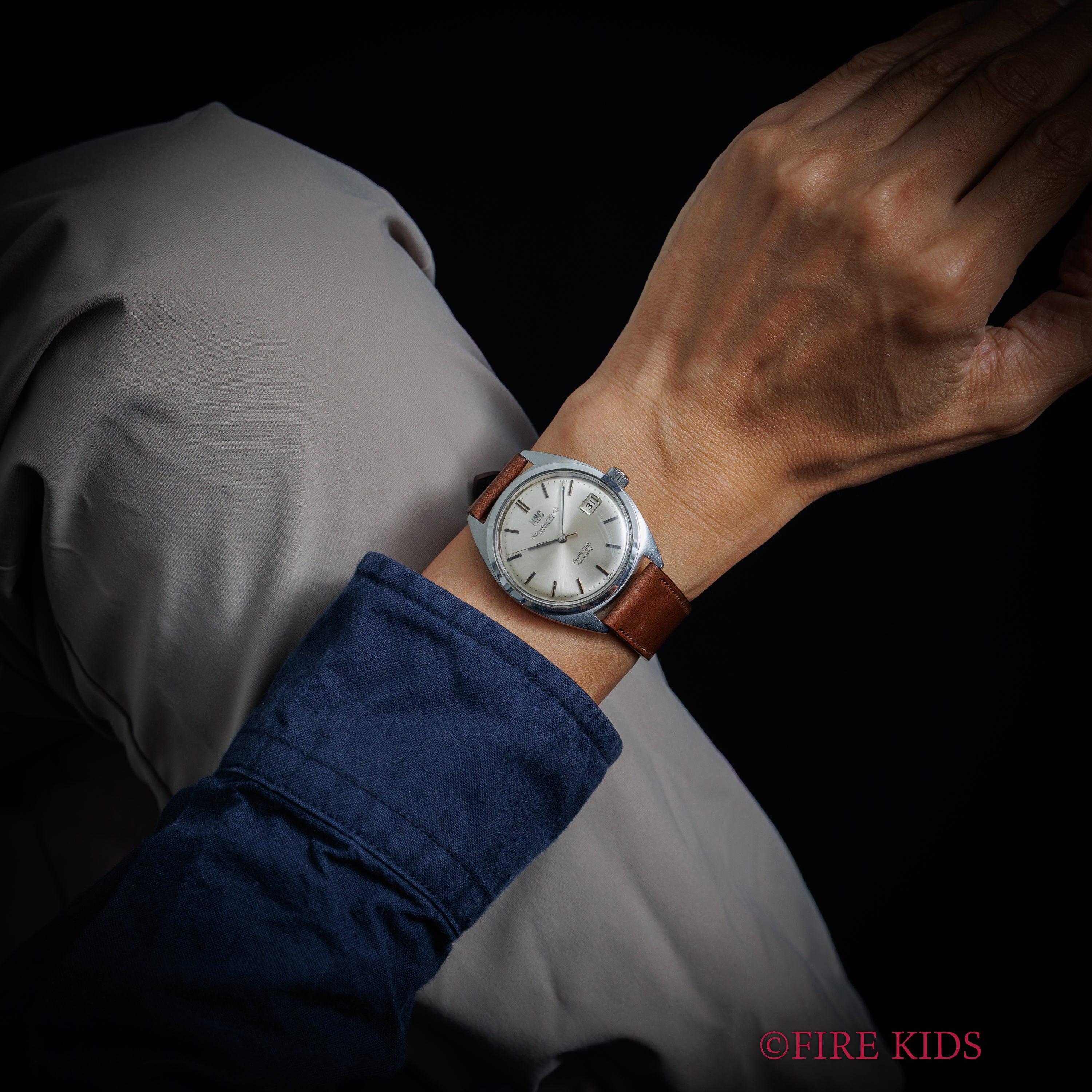 IWC ヨットクラブ 1973年製 シルバーダイヤル ペラトン式自動巻き Ref.R811 Cal.8541B