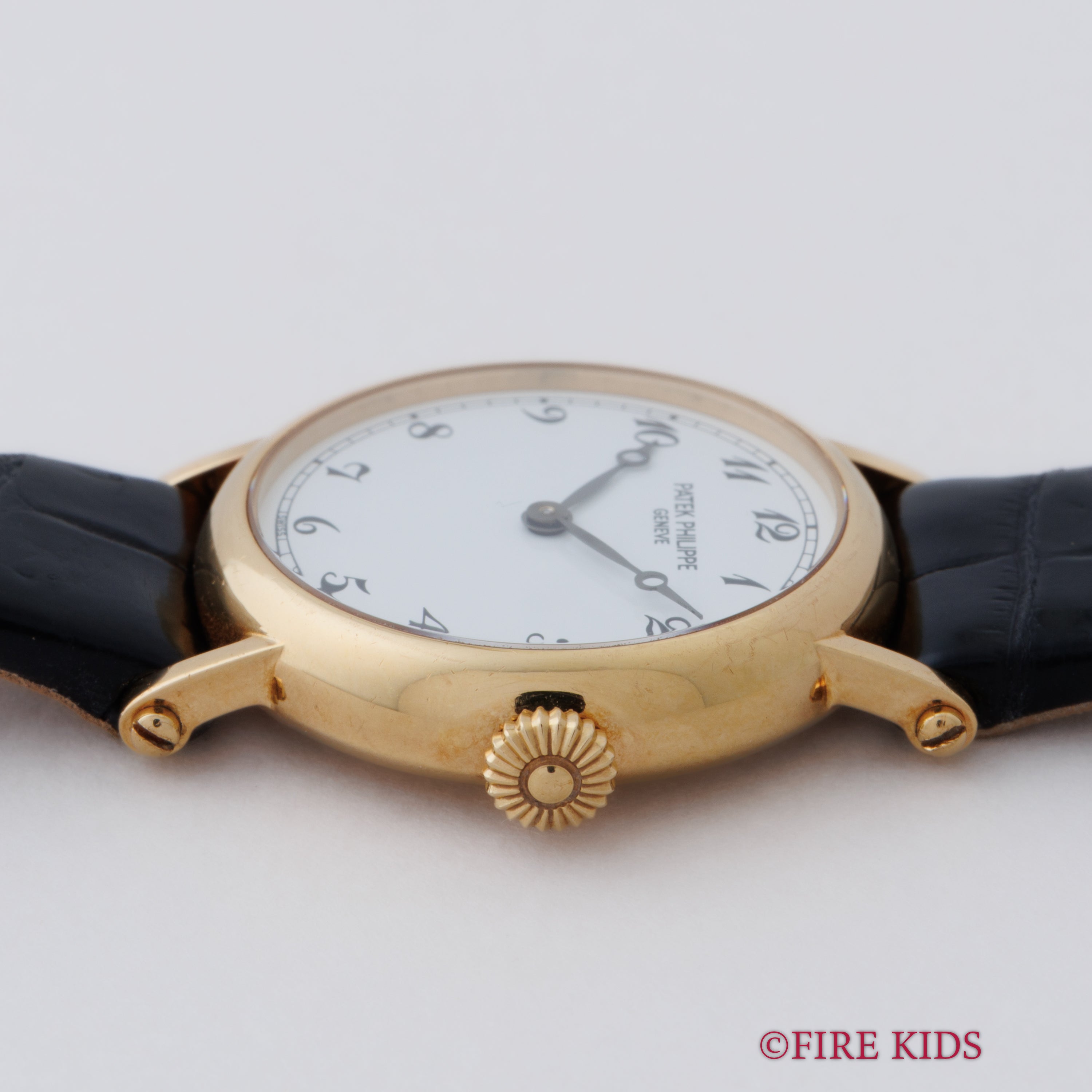 パテック・フィリップ カラトラバ オフィサー 1998年製 25㎜ ブレゲ数字 ブレゲ針 18金無垢イエローゴールド 手巻 Cal.16-250 Ref.4860J-001 純正金無垢尾錠 箱、ギャラ、替えベルト付き