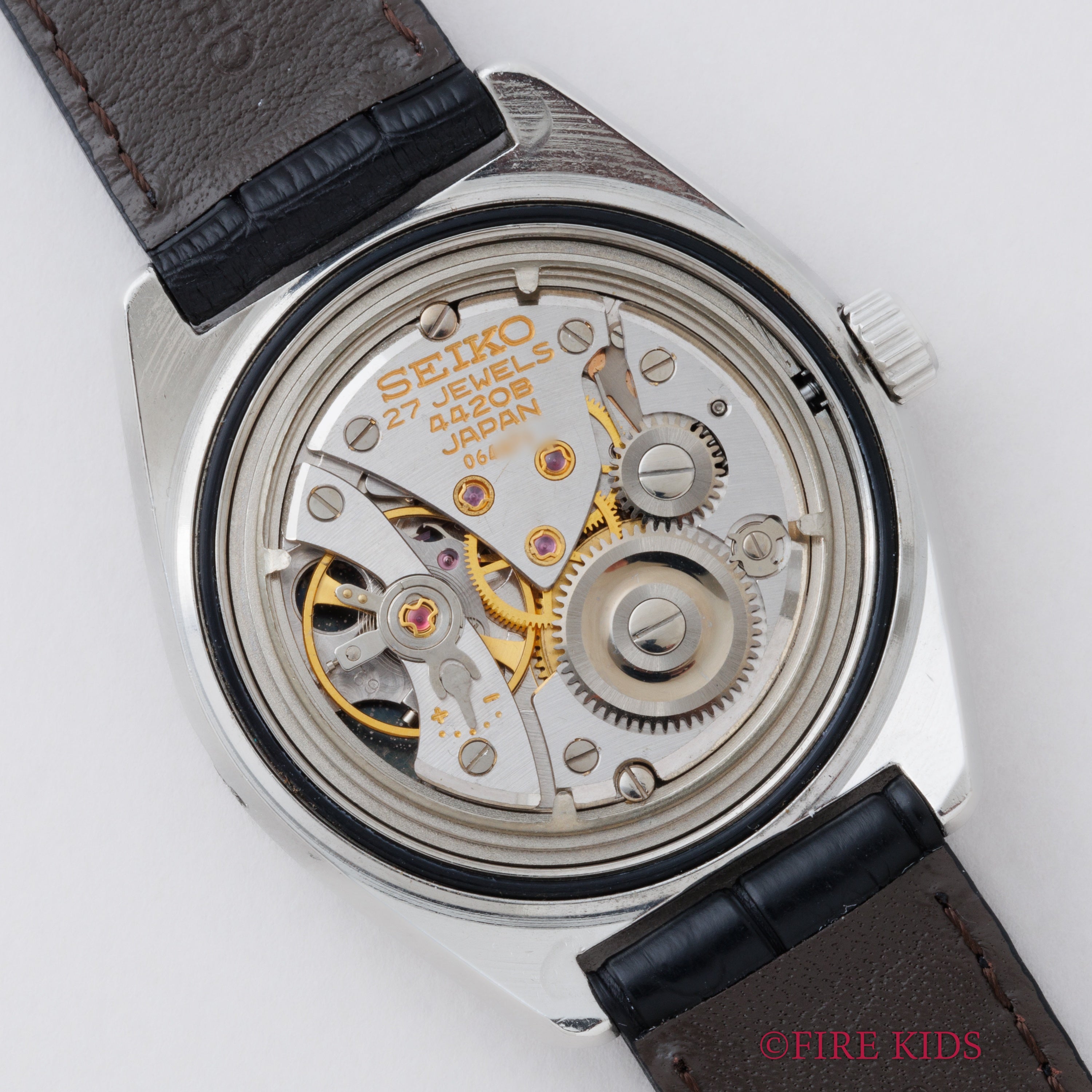 グランドセイコー 手巻き 1967年製 44GS前期 手巻 Ref.4420-9000 セイコースタイルケース