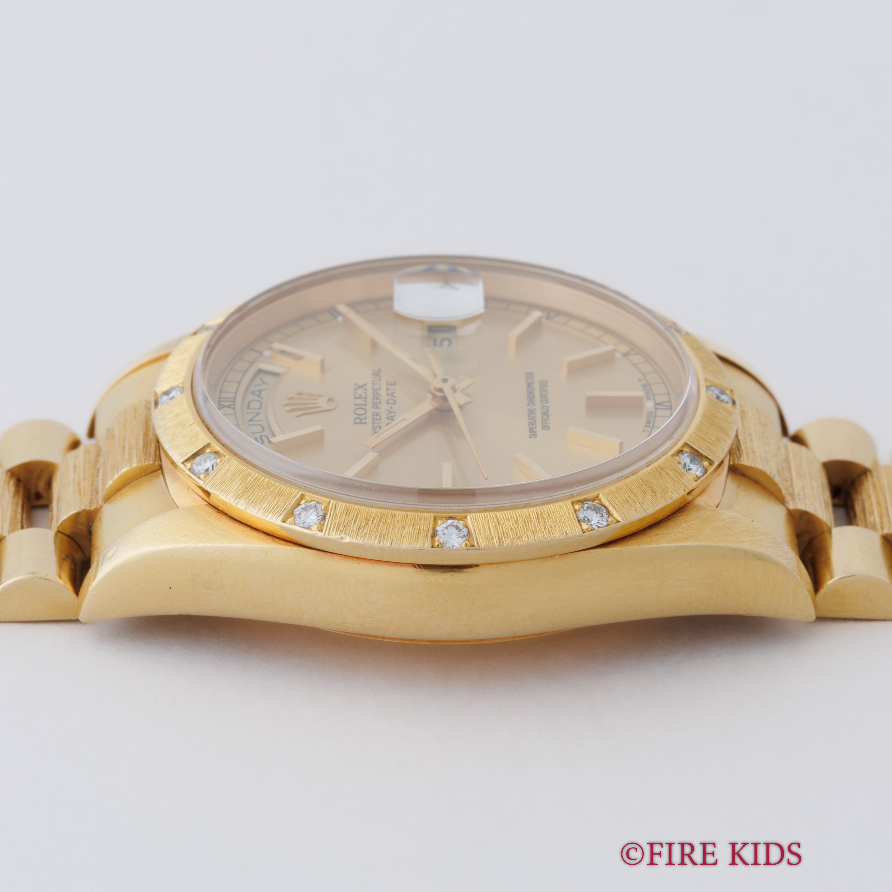 ロレックス デイデイトRef.18308 バークベゼル、ブレス 18金無垢 ベゼルダイヤ 1990~91年製