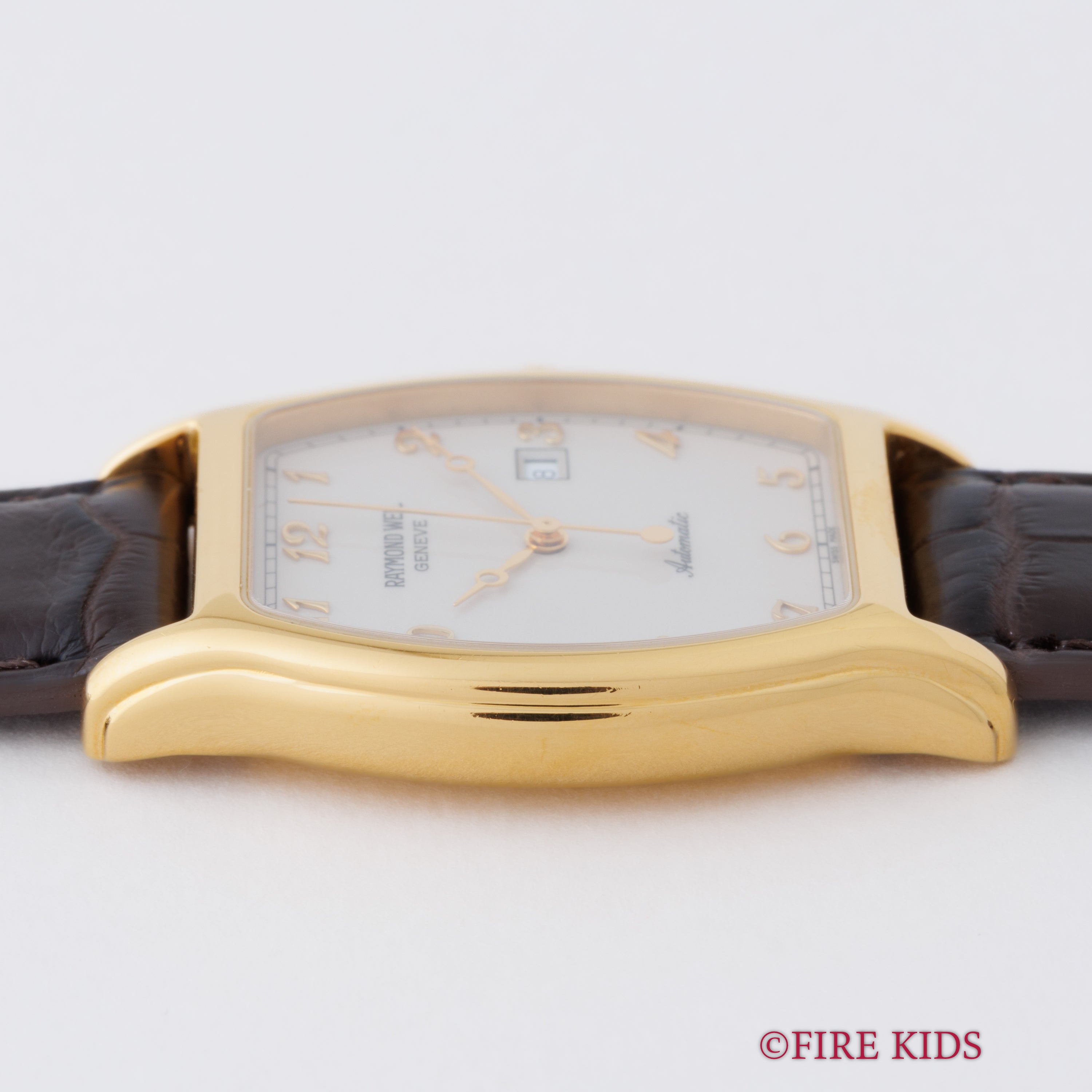 レイモンドウェイル 1995年製 トノー型GPケース 全アラビア数字 自動巻き 箱、ギャラ付き 純正尾錠付き