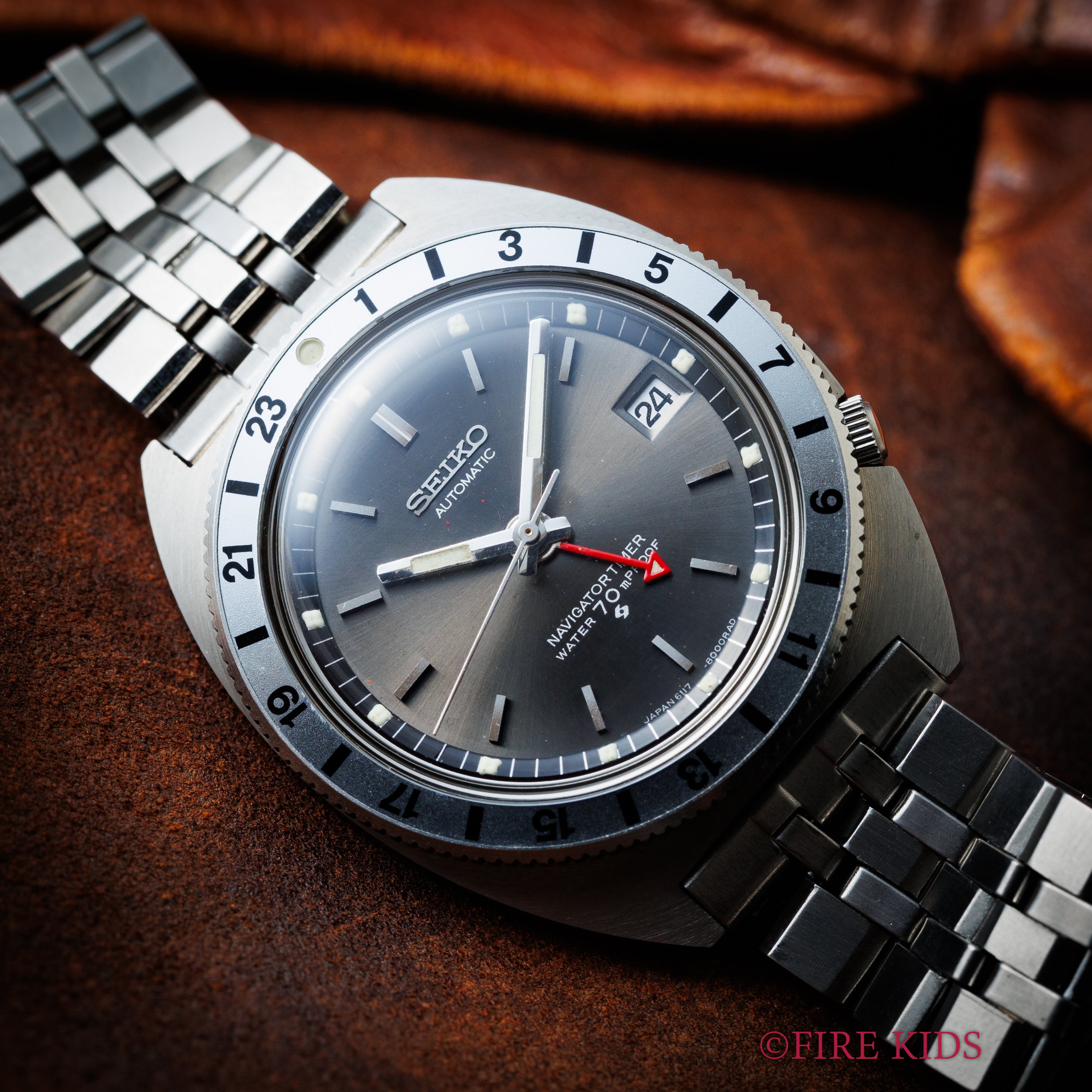 セイコー ナビゲータータイマー ファーストモデル 未使用品 1969年製 回転ベゼル GMT Ref.6117-8000 オリジナルブレス