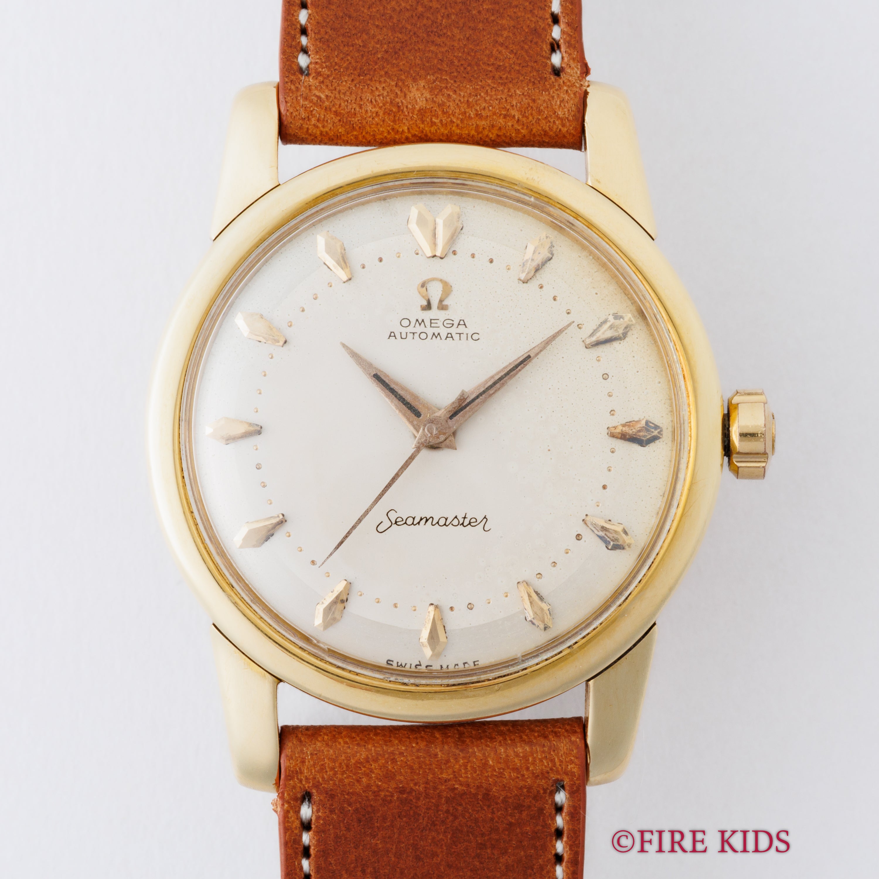 オメガ 18金無垢シーマスター 1958年製 全回転ローター自動巻 Cal.501 ツートンダイヤル