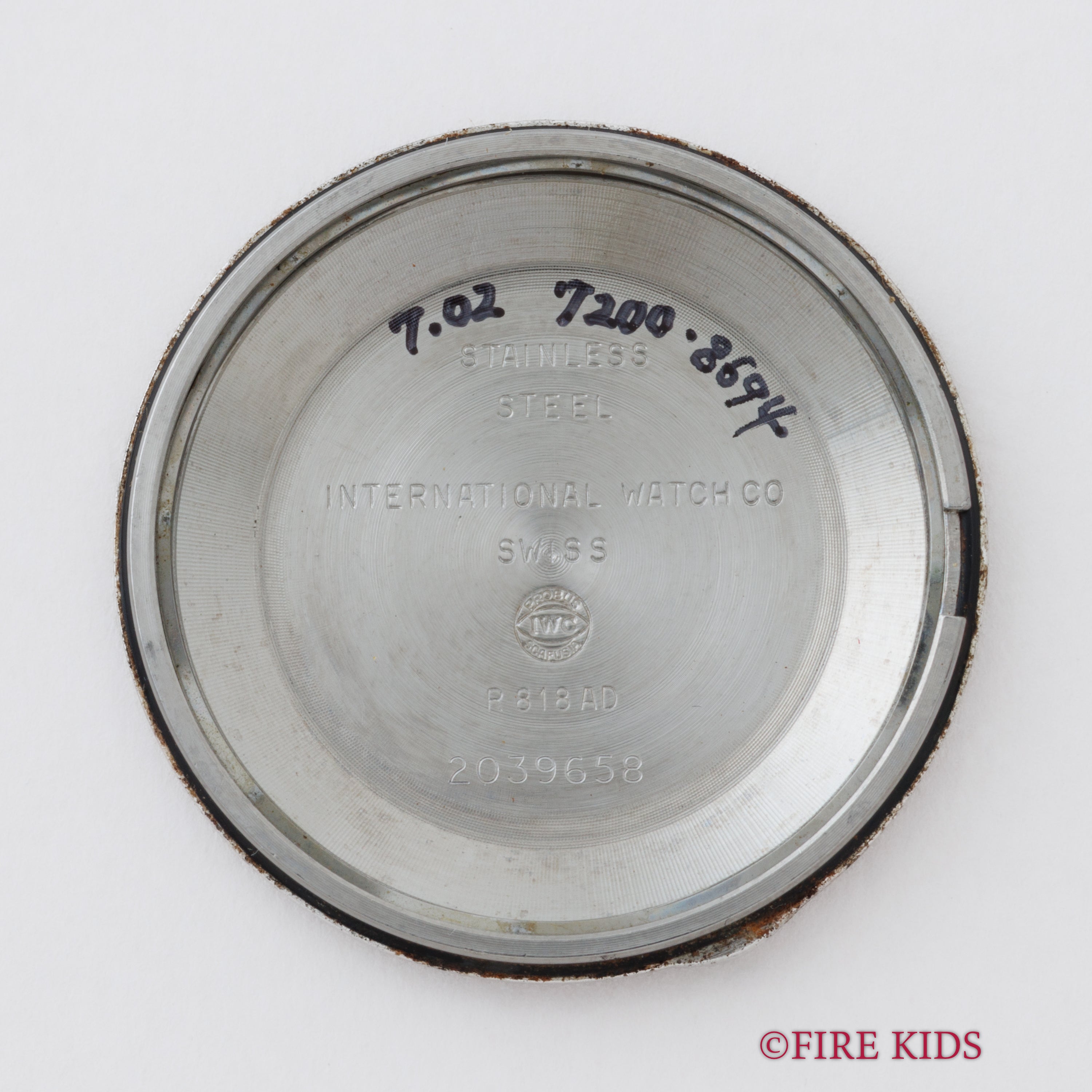 IWC ラウンドケース 1972年製 ペラトン式自動巻き Ref.R818AD Cal.8541B 箱付き