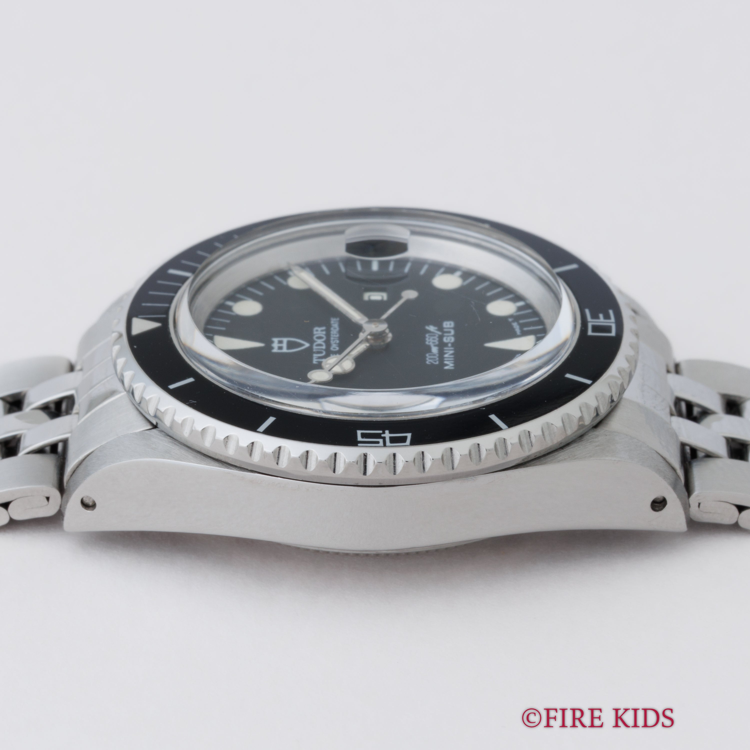 チューダー ミニサブ 1989年製 Ref.73090 ブラックダイヤル 王冠リューズ トリチウム夜光