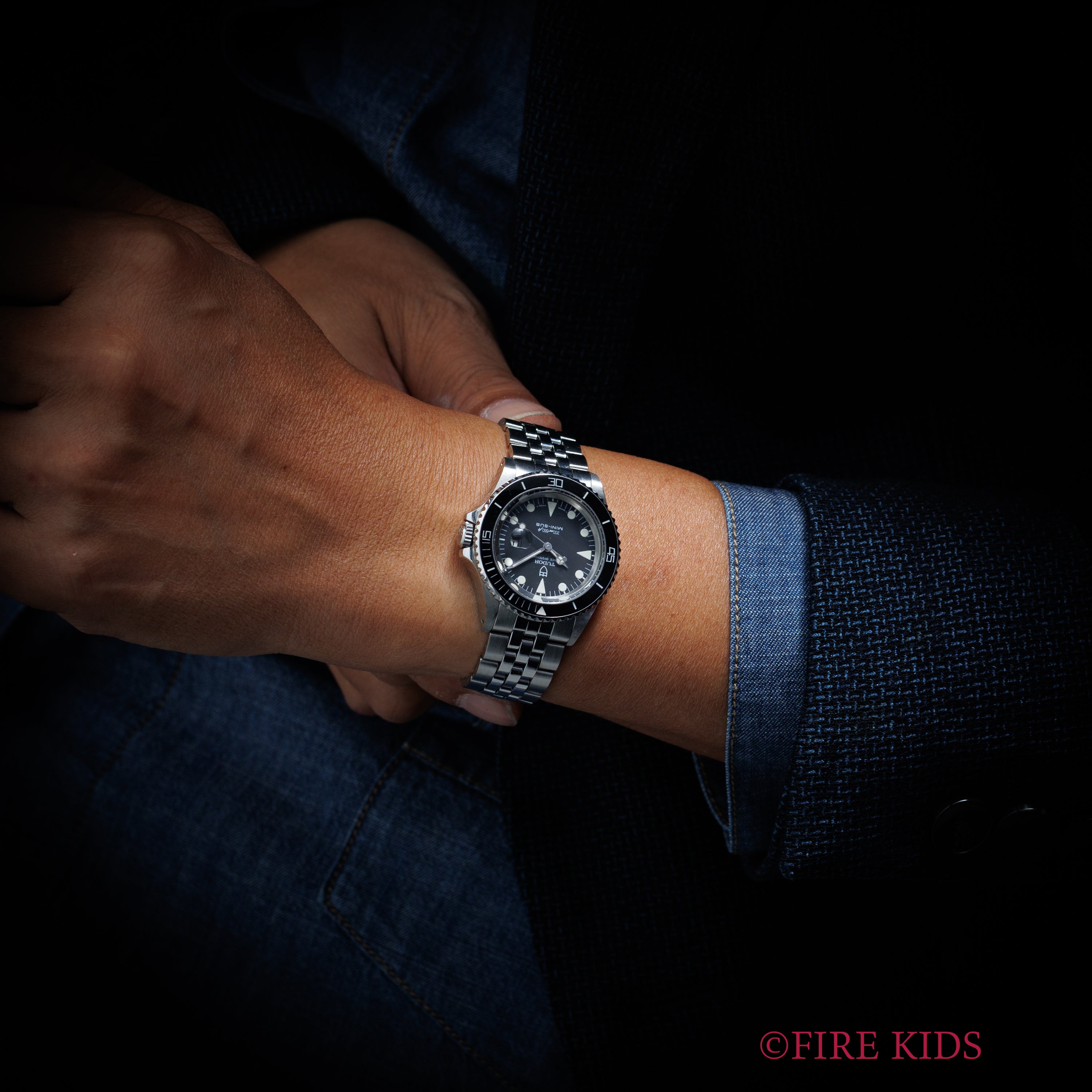 チューダー ミニサブ 1989年製 Ref.73090 ブラックダイヤル 王冠リューズ トリチウム夜光