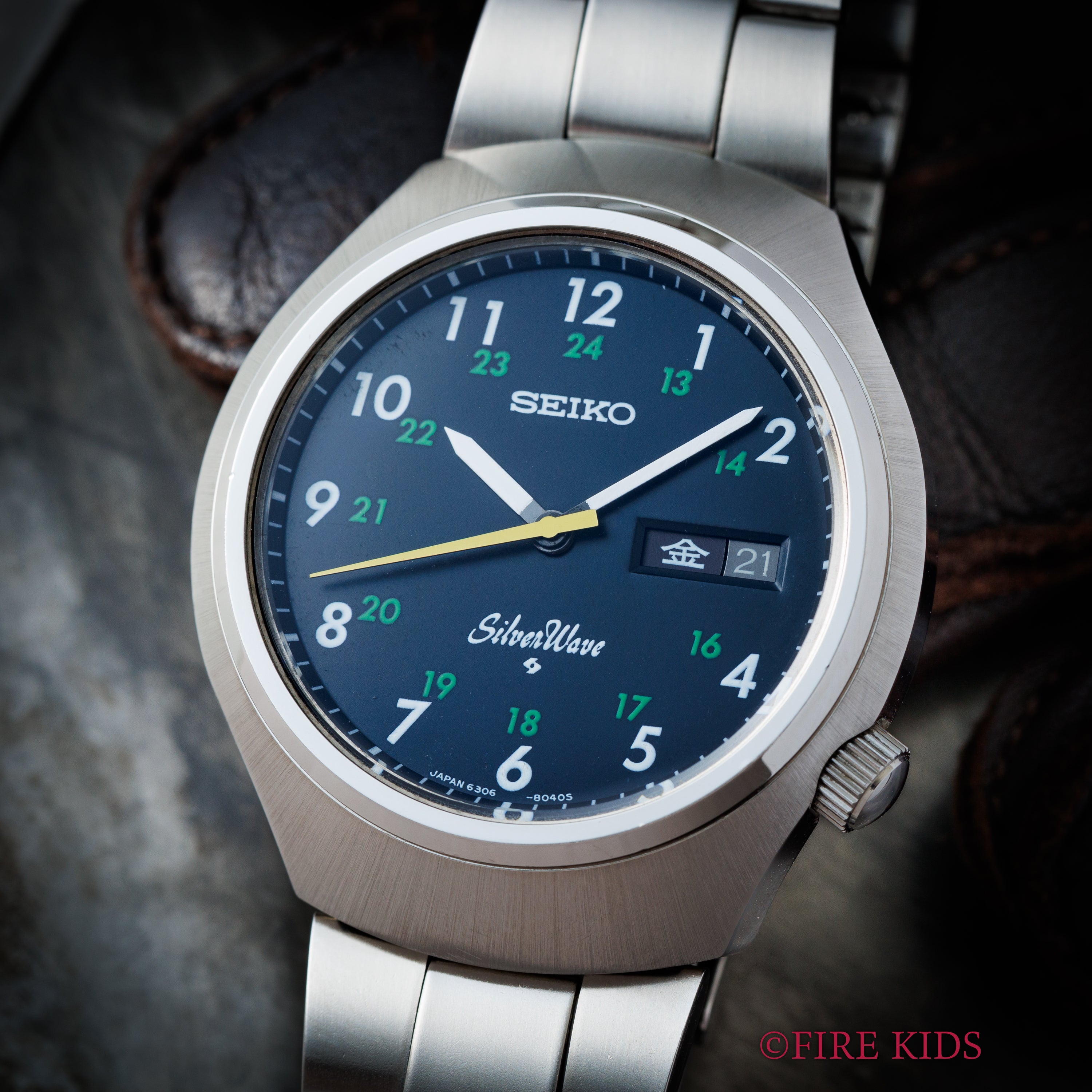 セイコー シルバーウェーブ 1977年製 ブラックアラビアダイヤル デイデイト自動巻 純正ブレス