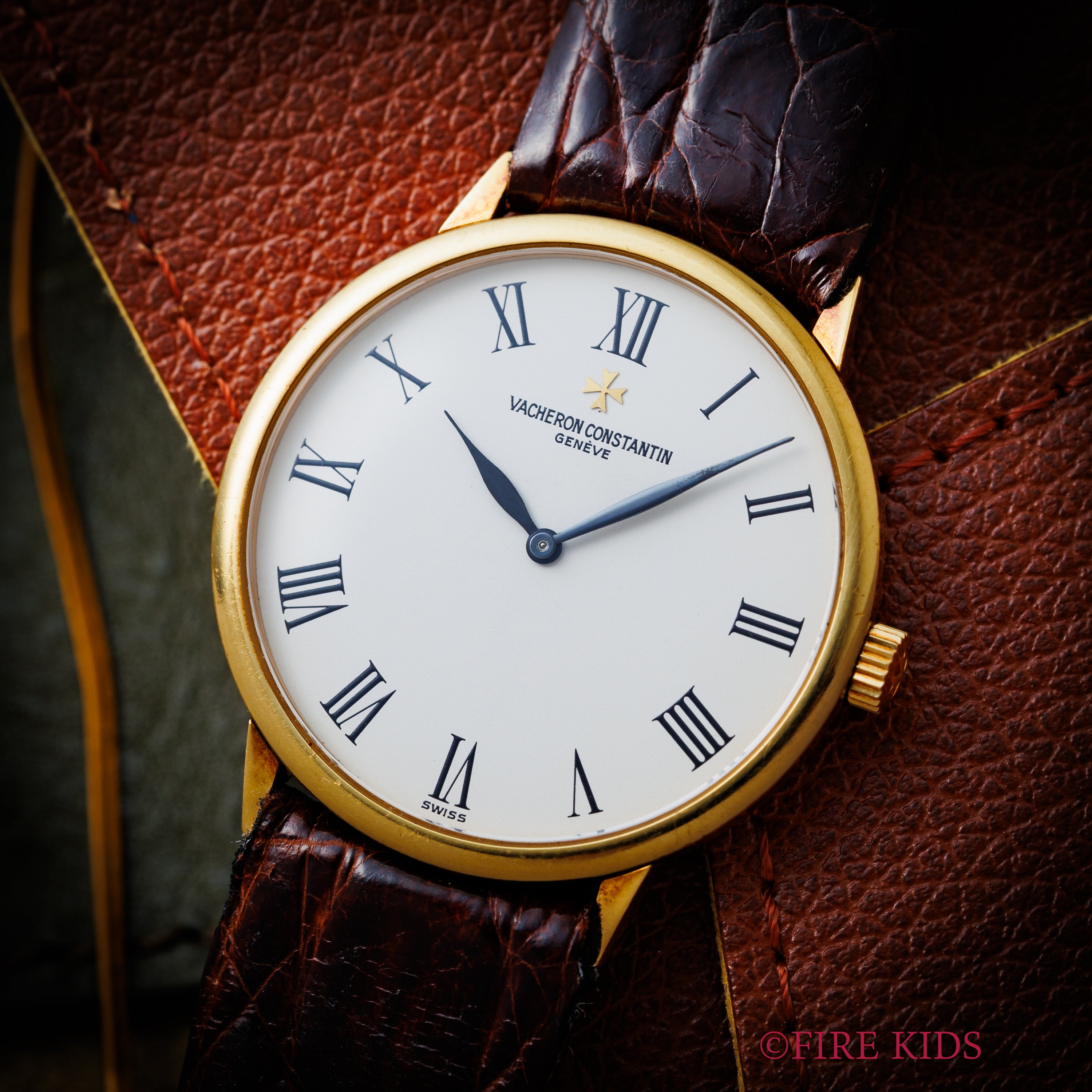 ヴァシュロンコンスタンタン 18金無垢エッセンシャル 1990年代製 Ref.31015/1 エクストラフラット 手巻 純正金無垢尾錠