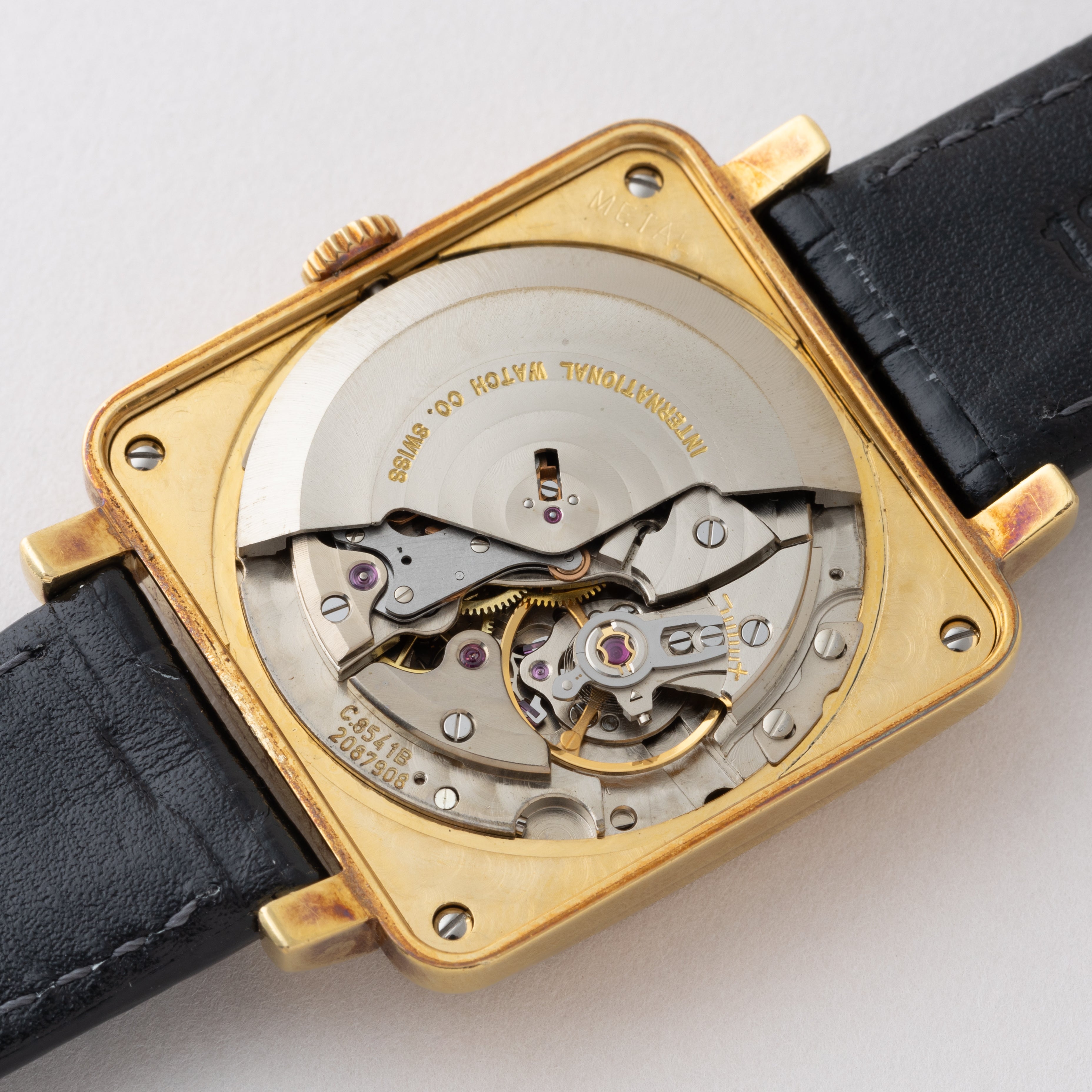 IWC Cioccolatone 18金無垢 1991年製 スクエアケース Cal.8541B Ref.1876 純正尾錠付き