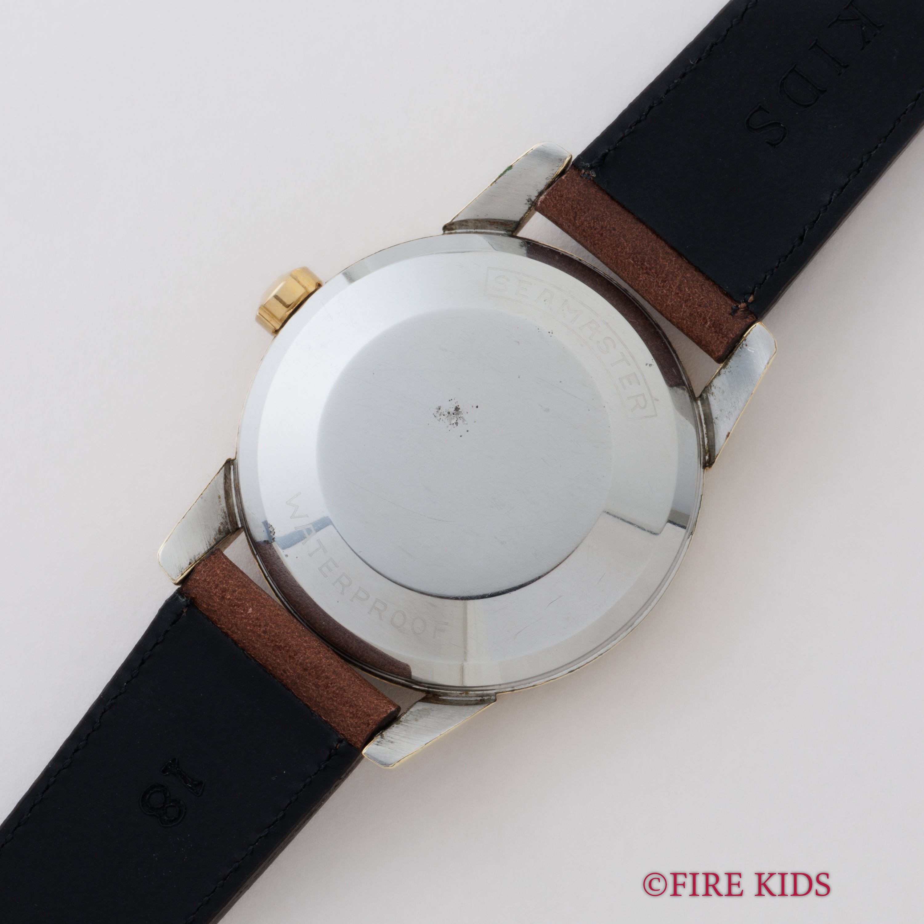 オメガ シーマスター 1956年製 トップゴールドケース 全回転ローター自動巻 Cal.501 ツートン飛びアラビアダイヤル