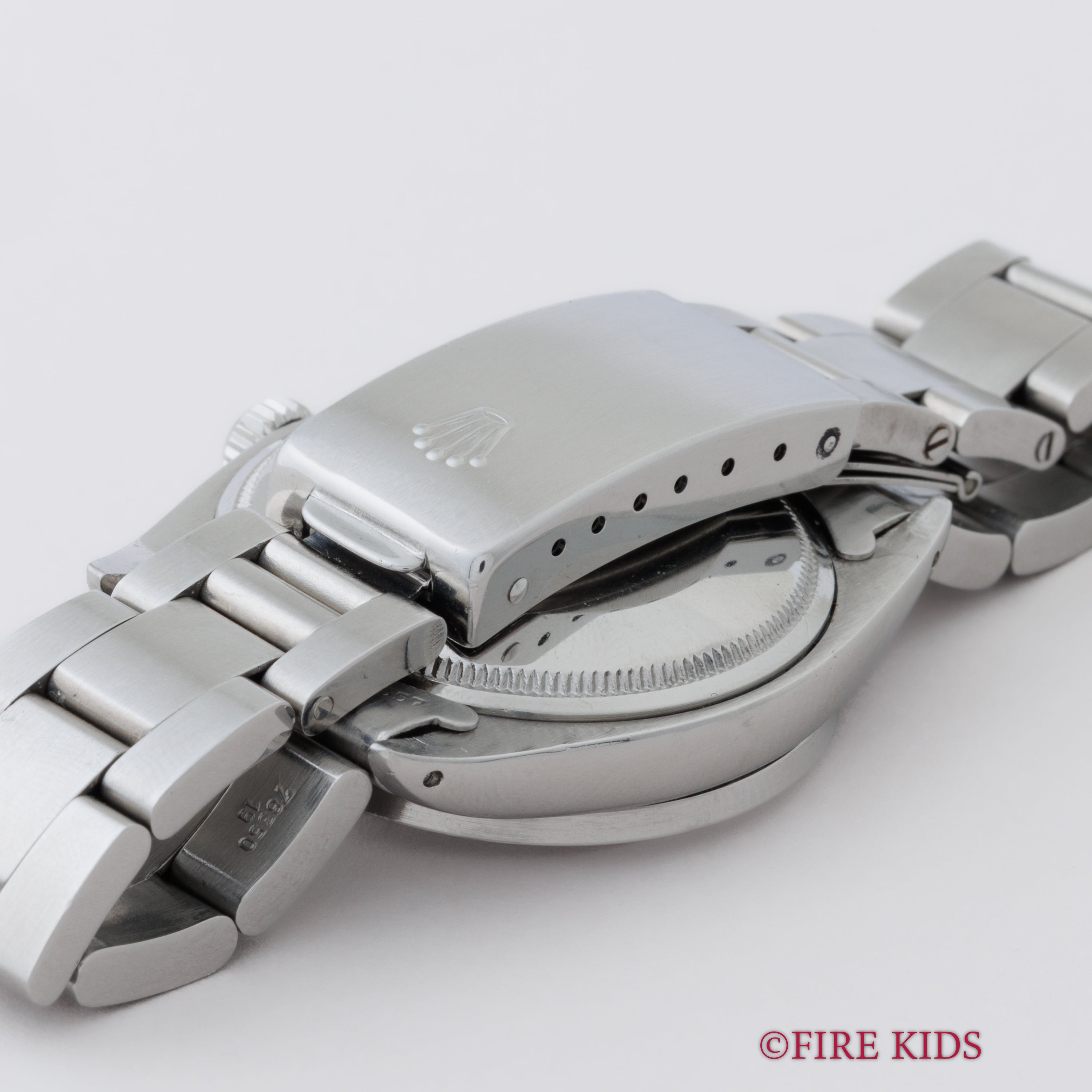 ロレックス 1972年製 オイスターパーペチュアルデイト Ref.1501 ホワイトローマンダイヤル 純正オイスターブレス