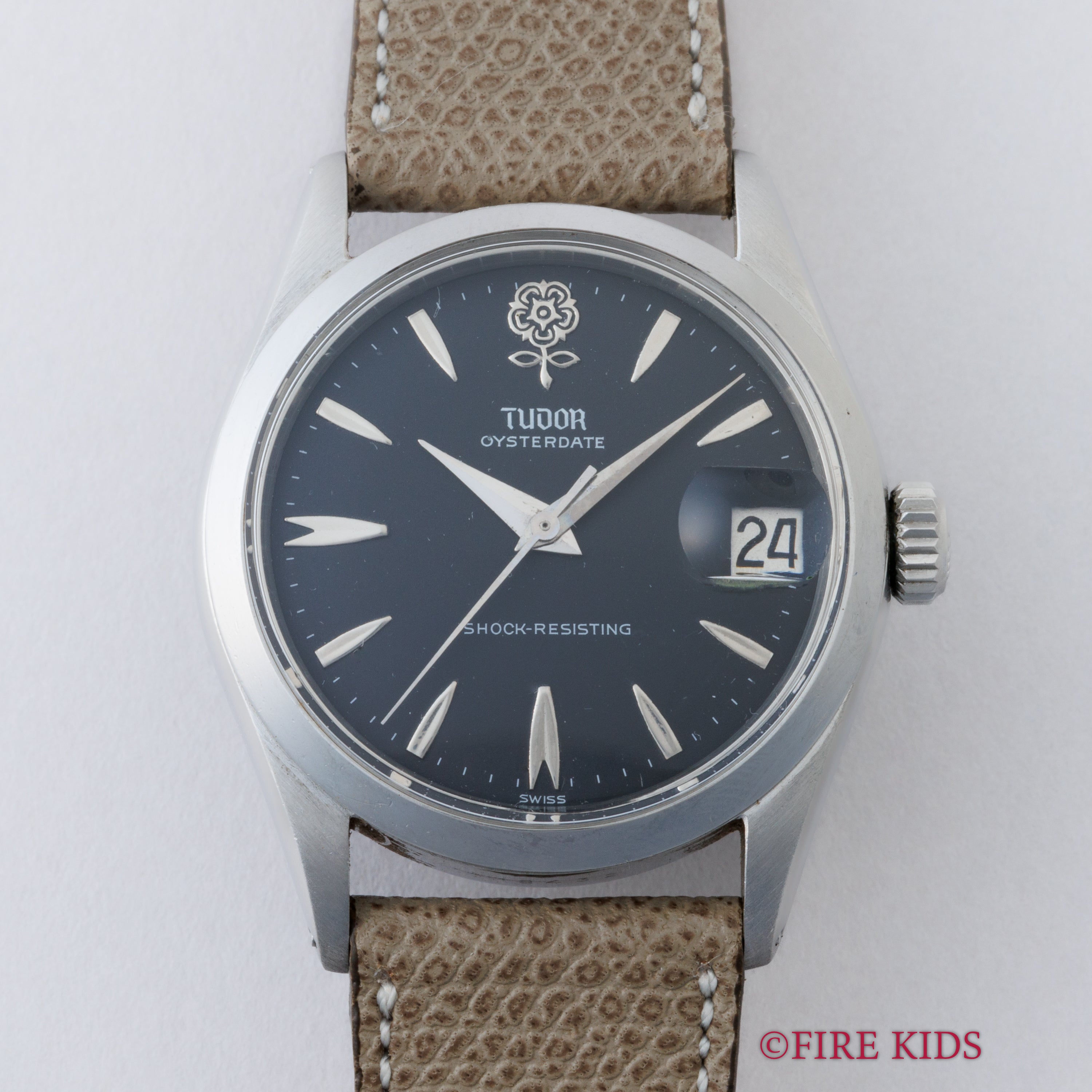 チューダー デカバラ オイスターデイト 1960年代製 Ref.7974 ブラックリダンダイヤル