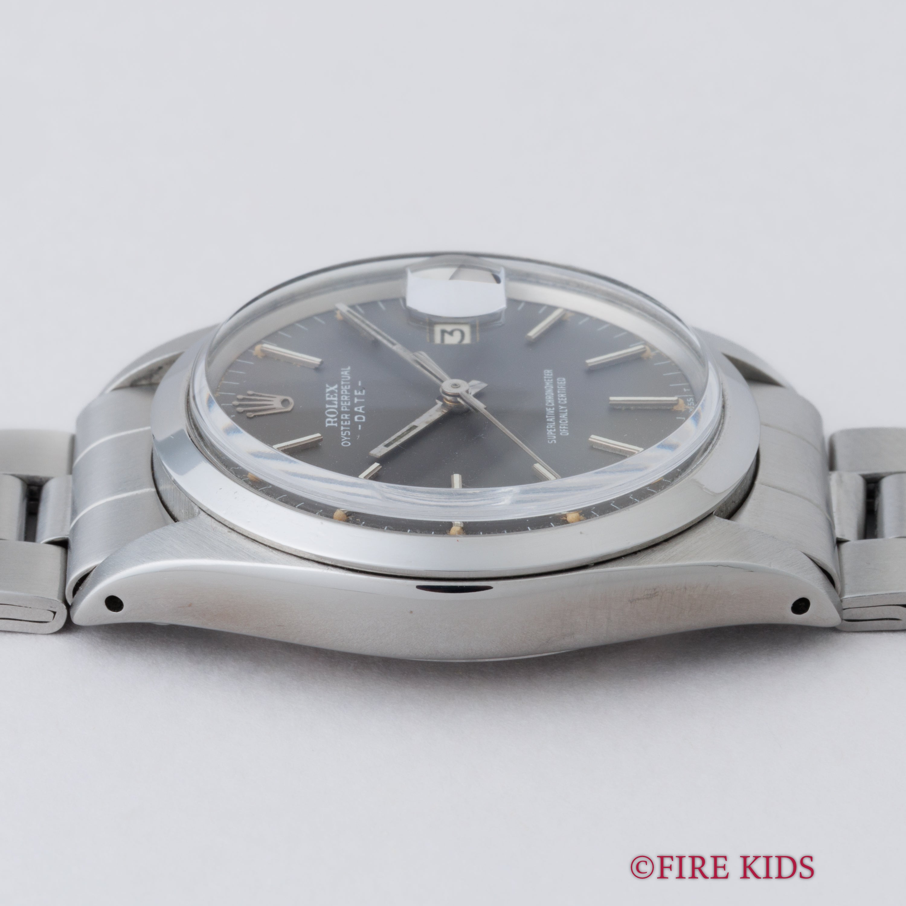 ロレックス 1970年製 オイスターパーペチュアルデイト Ref.1500 グレーダイヤル 純正巻きブレス